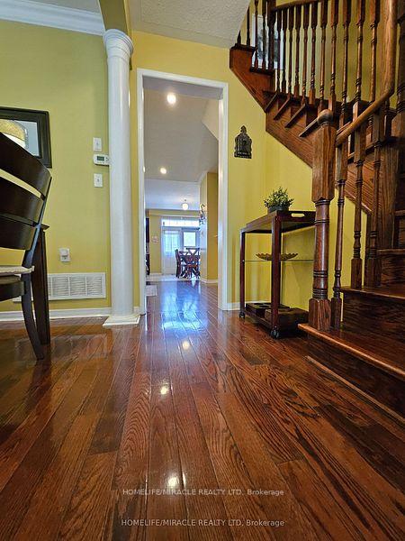 Photo 8 of 39 Evaridge Drive, Markham, Cornell — HOMEH