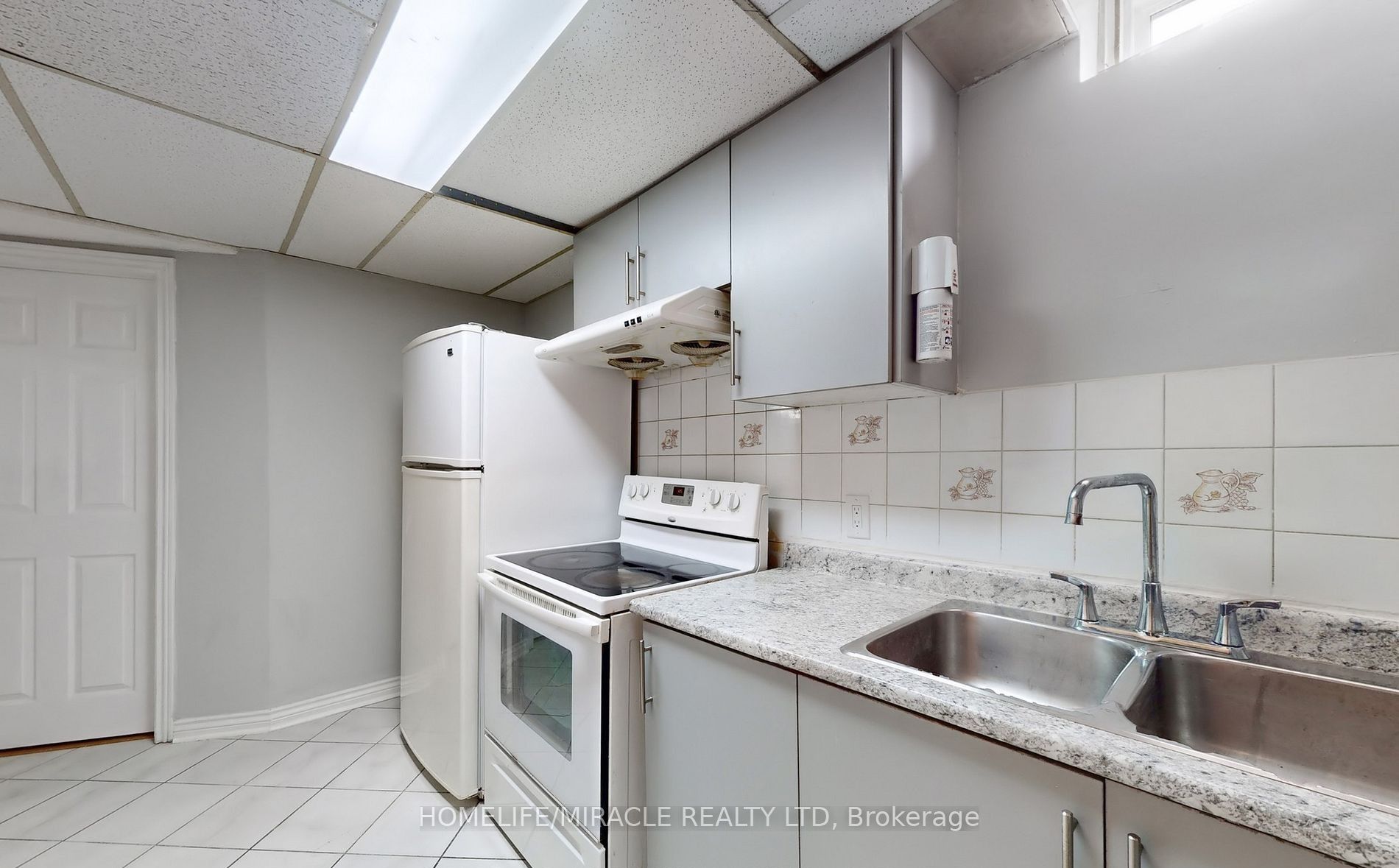 Photo 24 of 20 Nadia Place, Brampton, Westgate — HOMEH