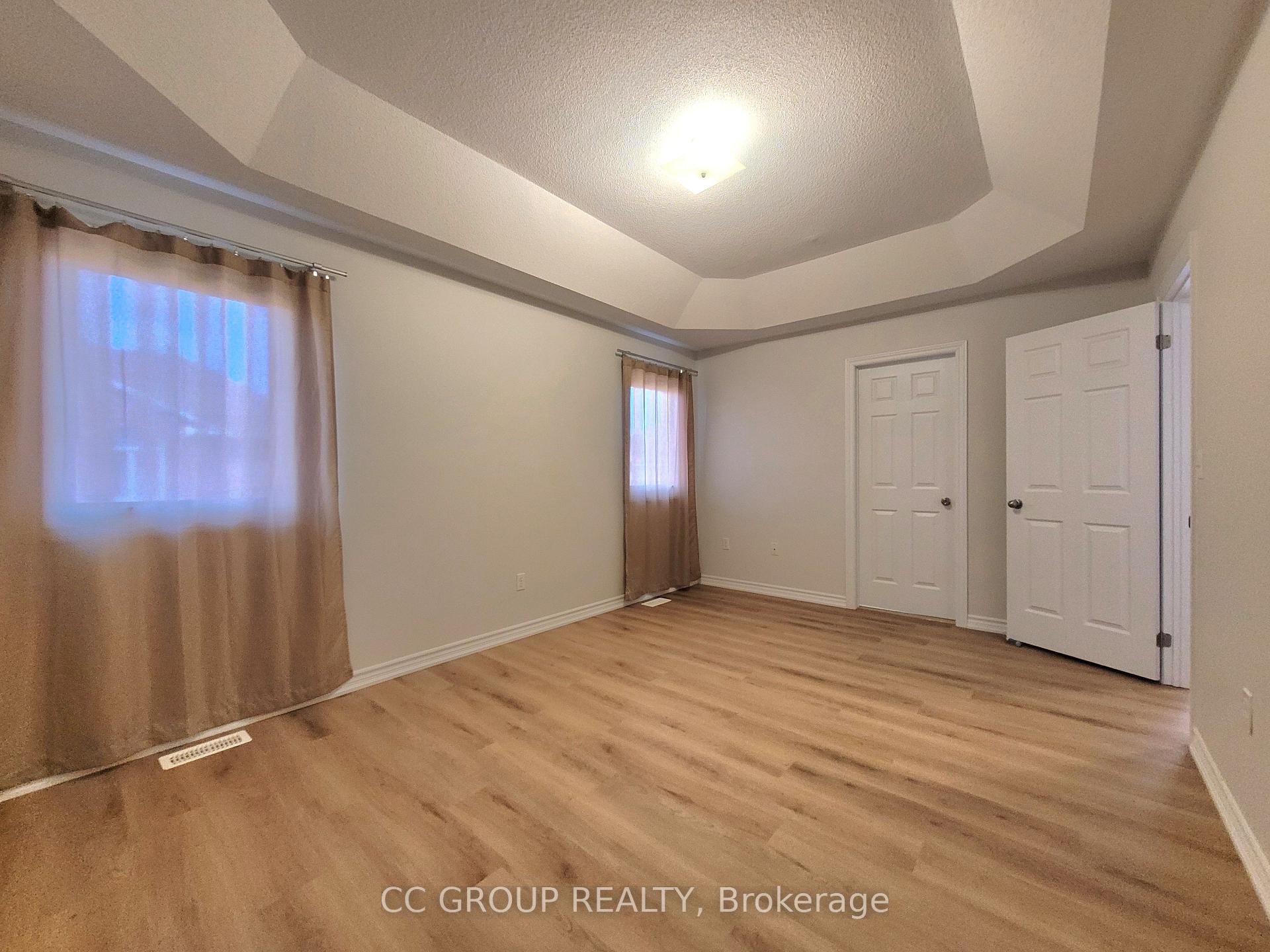 Photo 10 of 76 Carolina Rose Crescent, Markham, Wismer — HOMEH