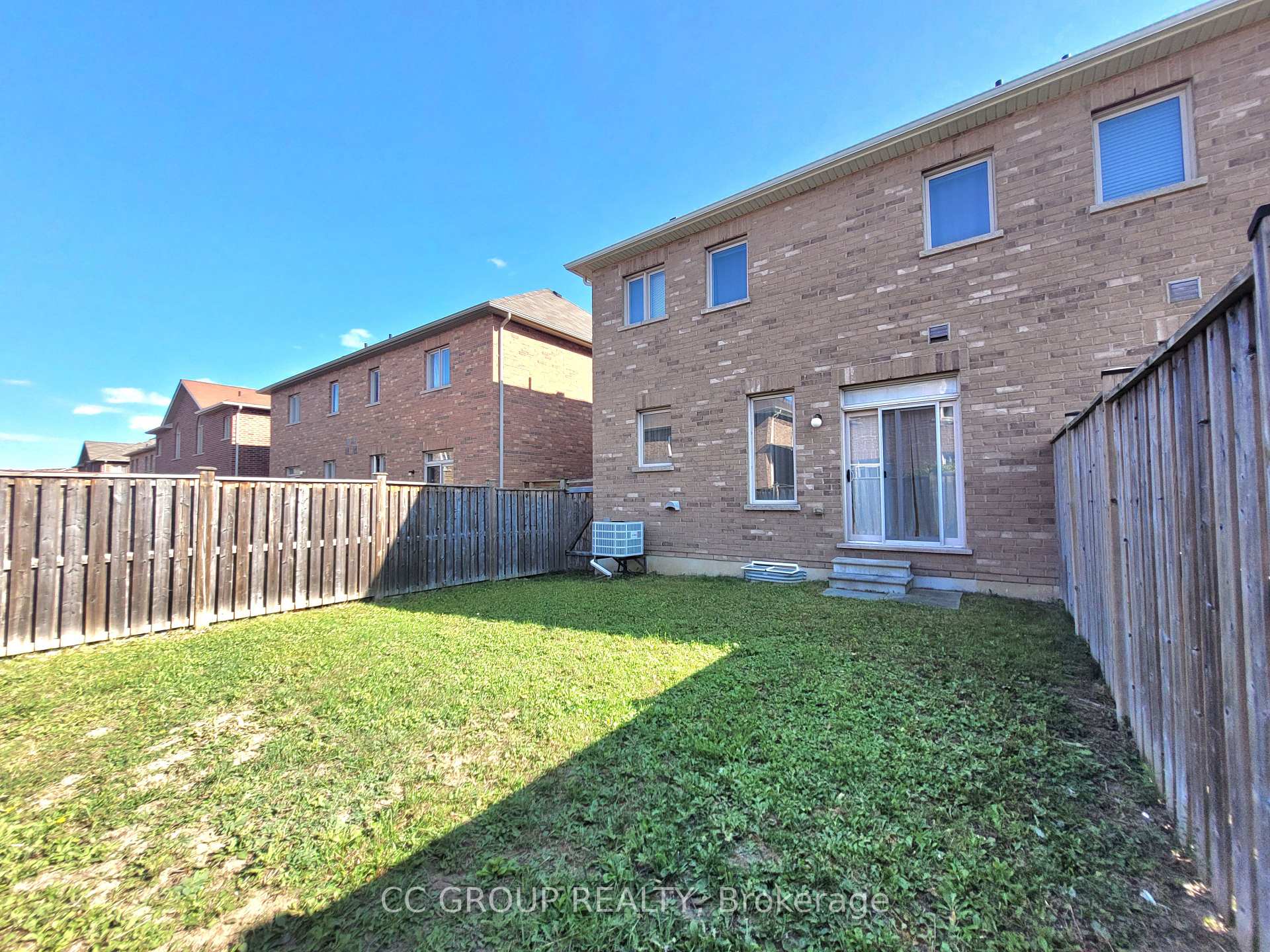 Photo 21 of 76 Carolina Rose Crescent, Markham, Wismer — HOMEH