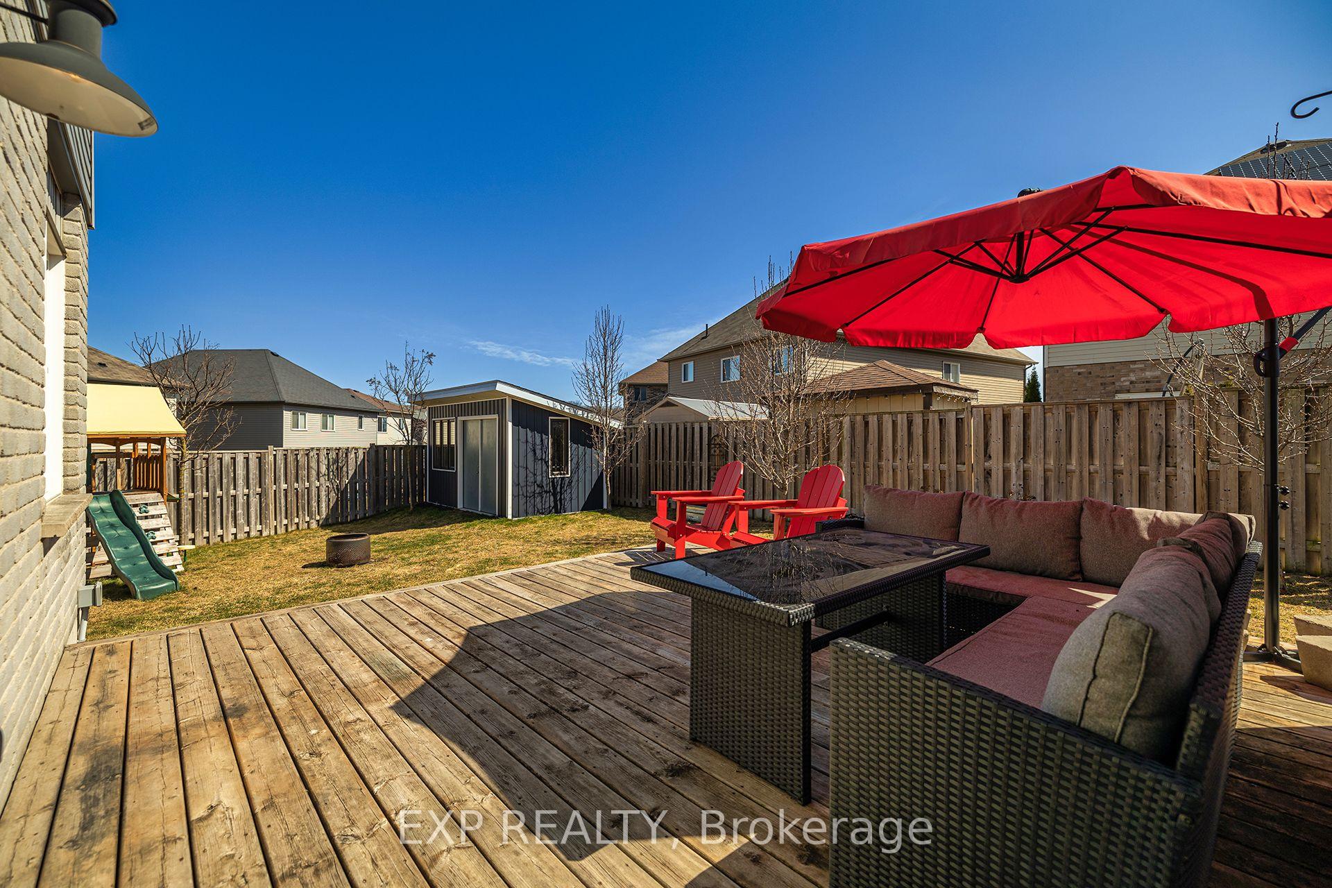 Photo 24 of 30 Pompeii Street, Kitchener — HOMEH