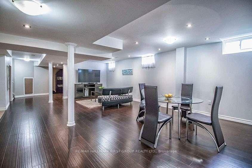 Photo 3 of 45 Walford Road, Markham, Middlefield — HOMEH