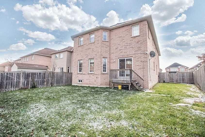 Photo 15 of 45 Walford Road, Markham, Middlefield — HOMEH