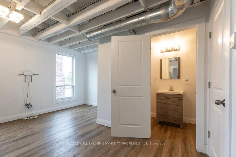 Photo 27 of Unit 302, 433 Barton Street E, Hamilton, Landsdale — HOMEH