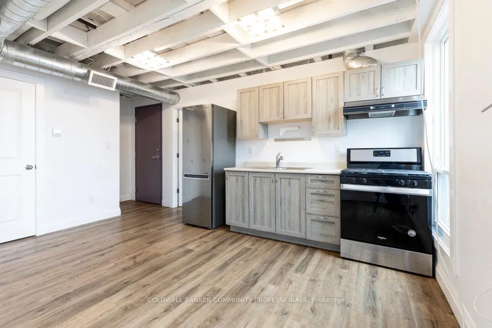 Photo 51 of Unit 302, 433 Barton Street E, Hamilton, Landsdale — HOMEH