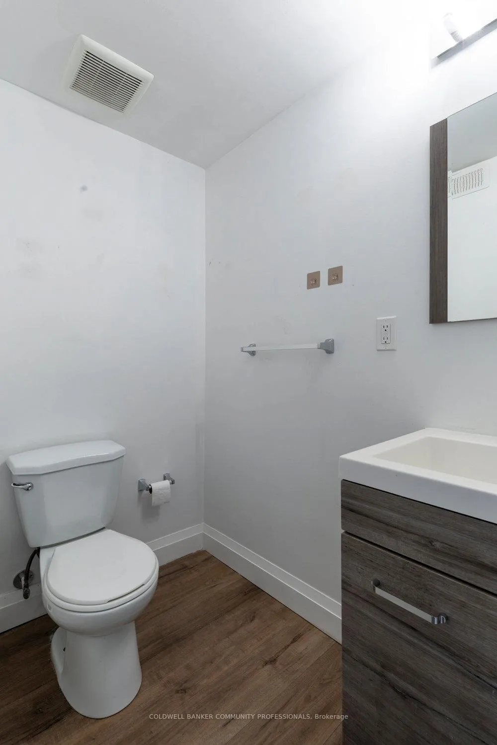 Photo 77 of Unit 302, 433 Barton Street E, Hamilton, Landsdale — HOMEH