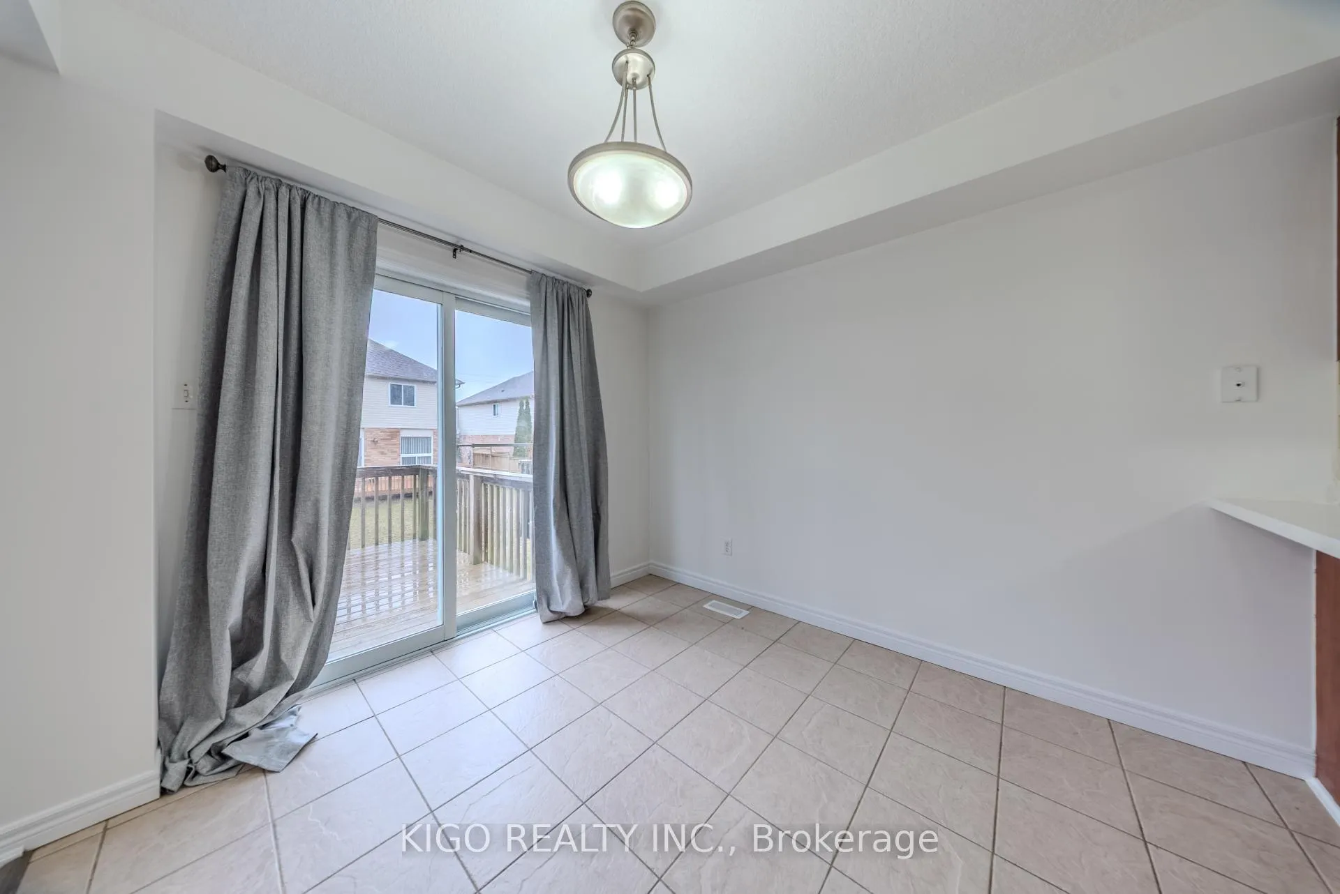 Photo 12 of Unit 13, 468 Doon South Drive, Kitchener, Doon South — HOMEH