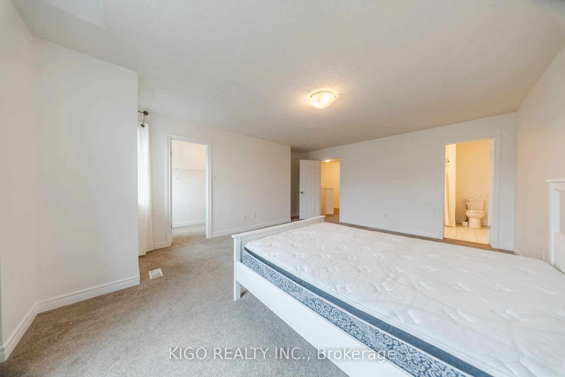 Photo 24 of Unit 13, 468 Doon South Drive, Kitchener, Doon South — HOMEH