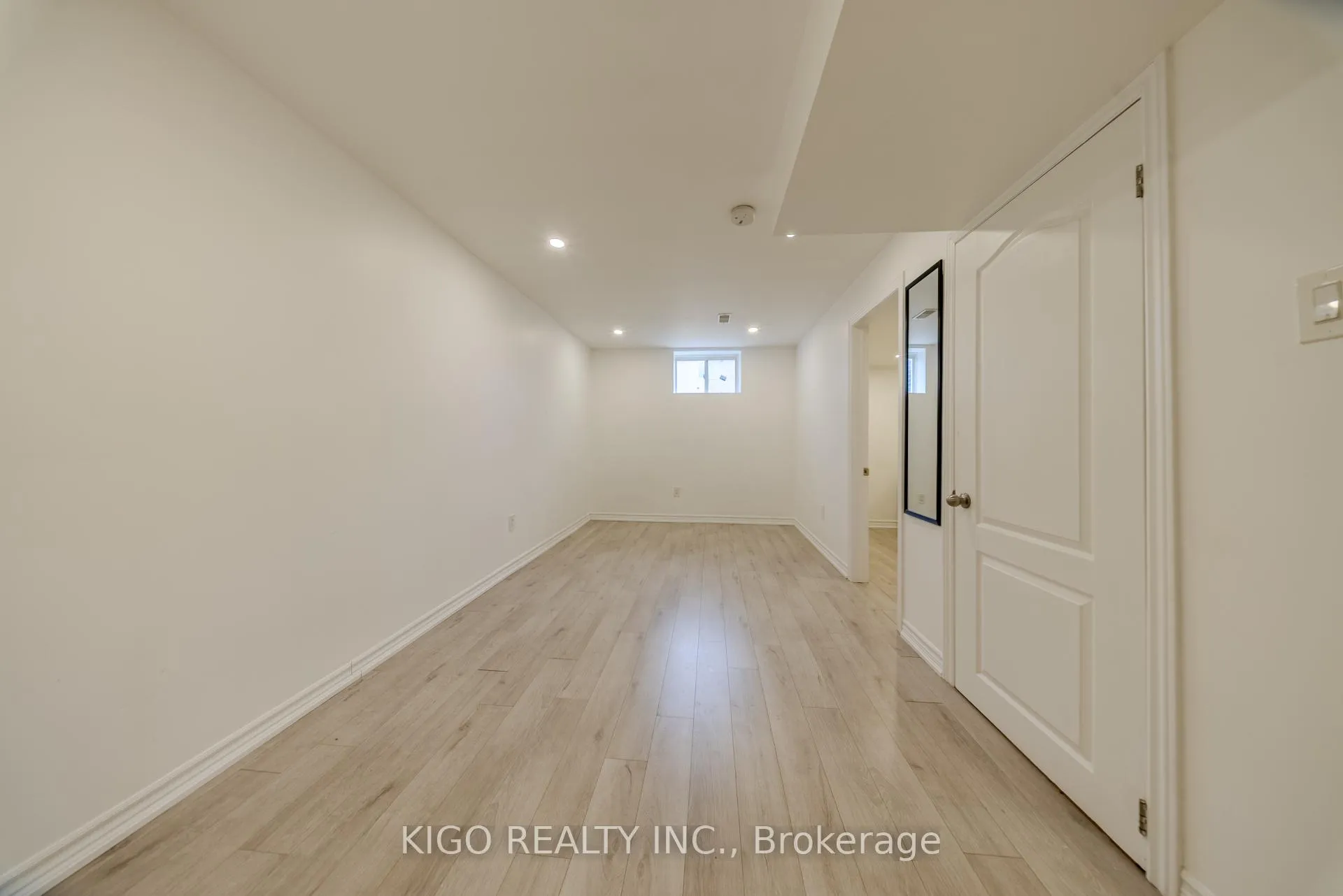 Photo 29 of Unit 13, 468 Doon South Drive, Kitchener, Doon South — HOMEH