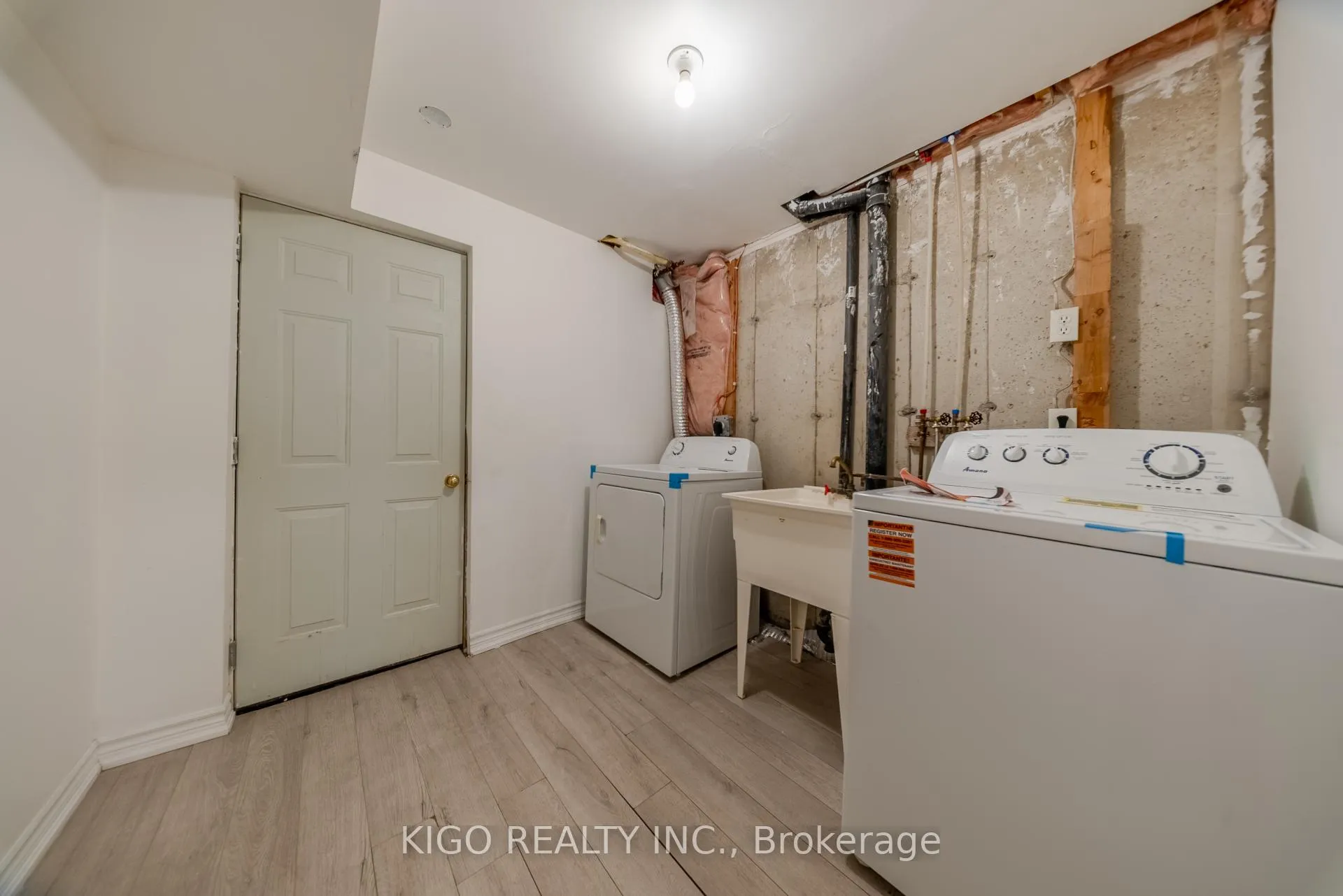 Photo 31 of Unit 13, 468 Doon South Drive, Kitchener, Doon South — HOMEH