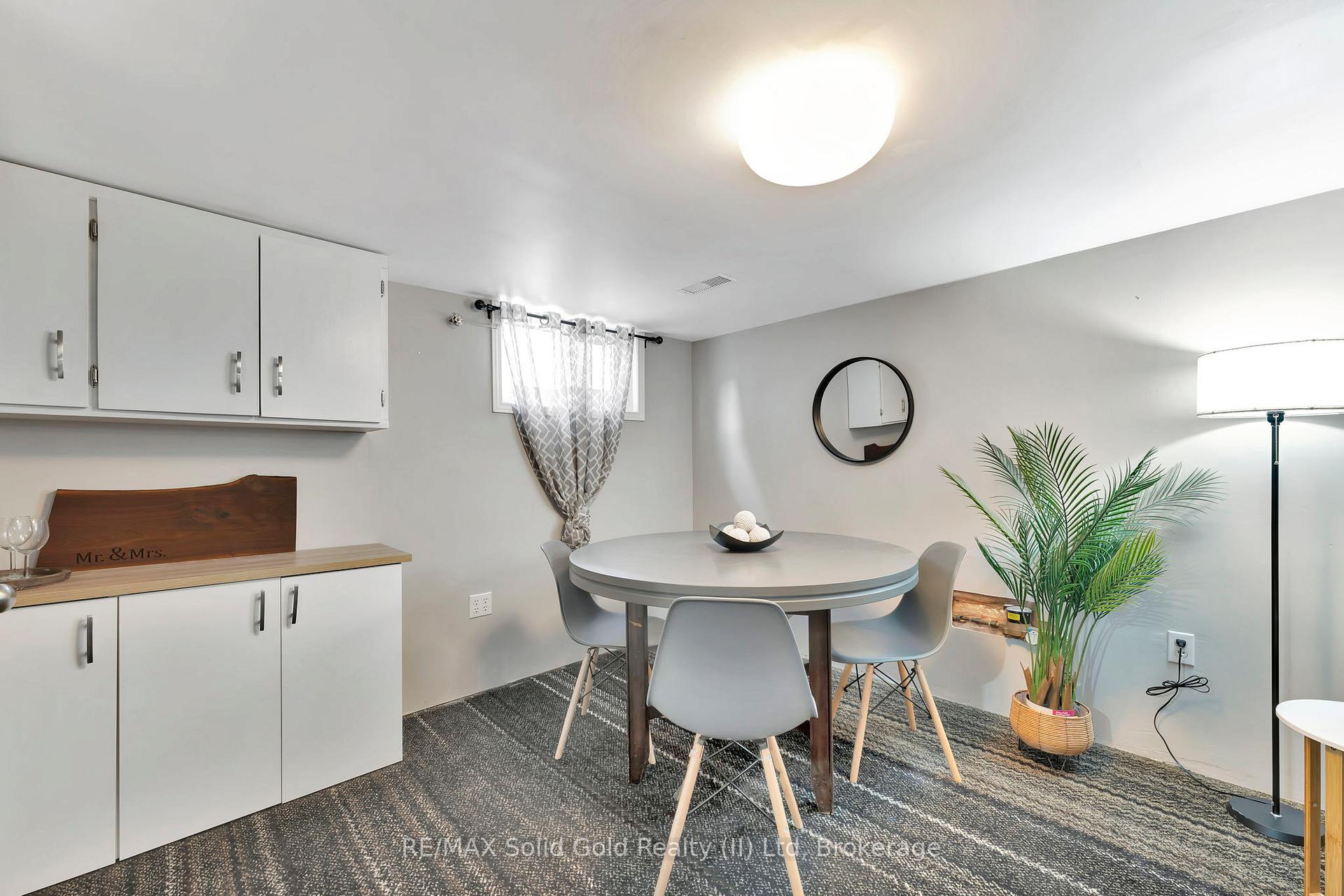 Photo 21 of 109 Adelaide Street, Kitchener, Victoria Hills — HOMEH