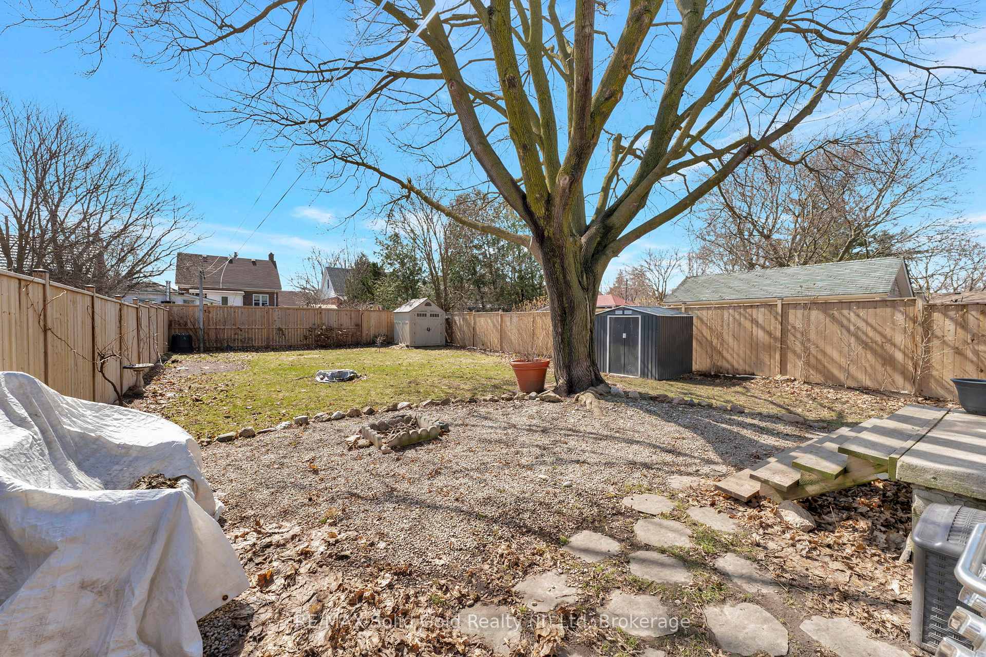 Photo 26 of 109 Adelaide Street, Kitchener, Victoria Hills — HOMEH