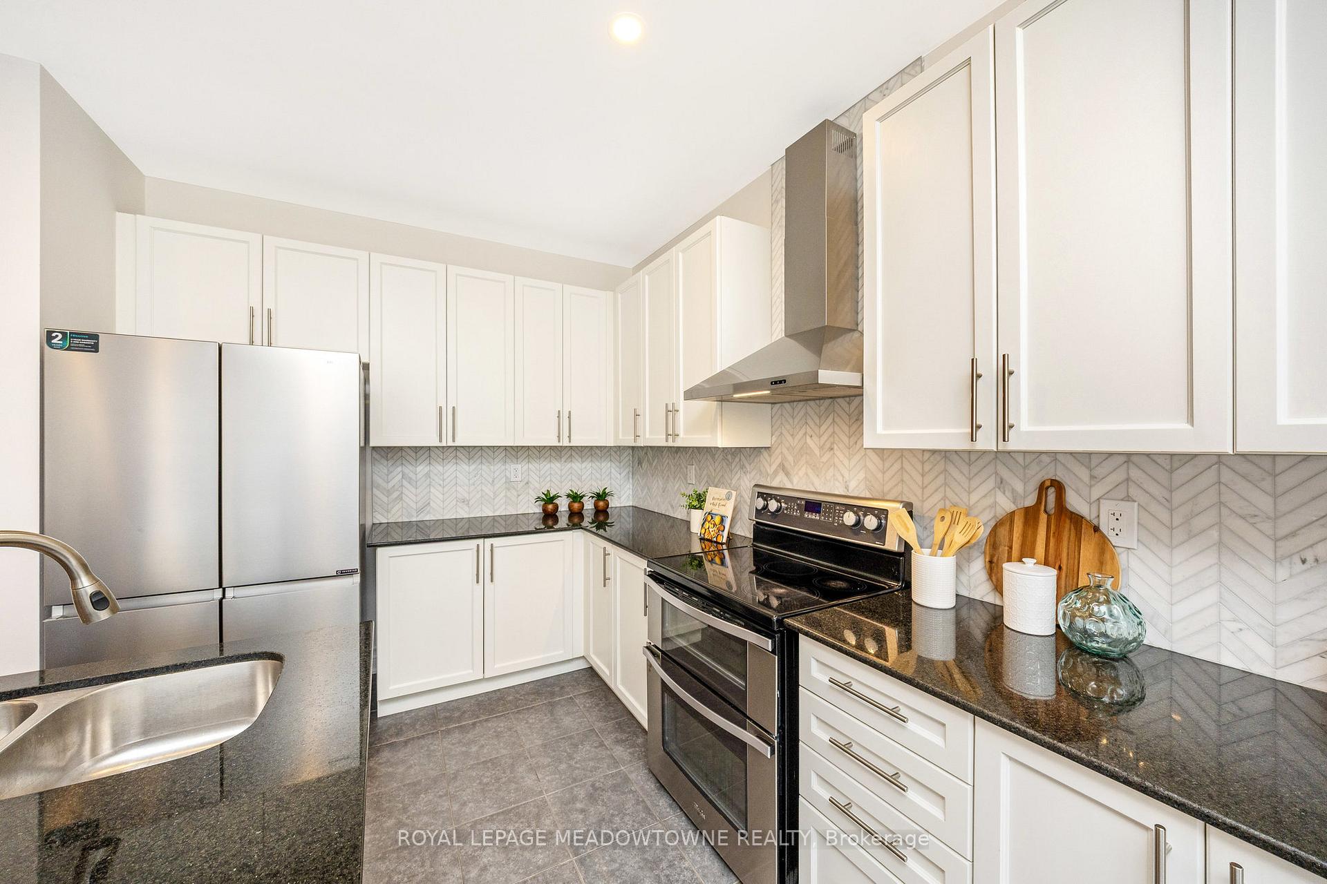 Photo 16 of 418 Cedar Hedge Road, Milton, Clarke — HOMEH