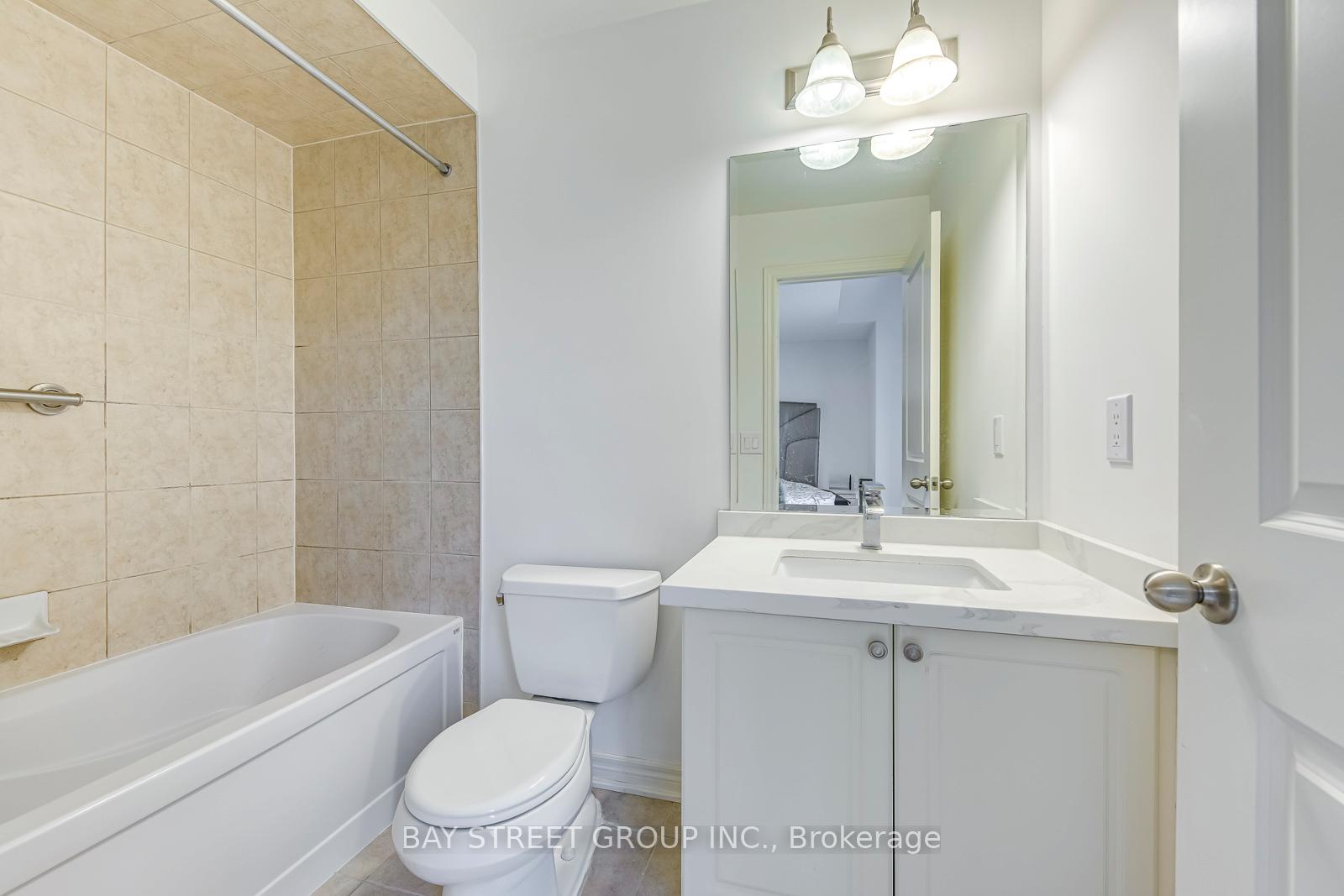 Photo 29 of 16 Henderson Street, Hamilton, Ancaster — HOMEH