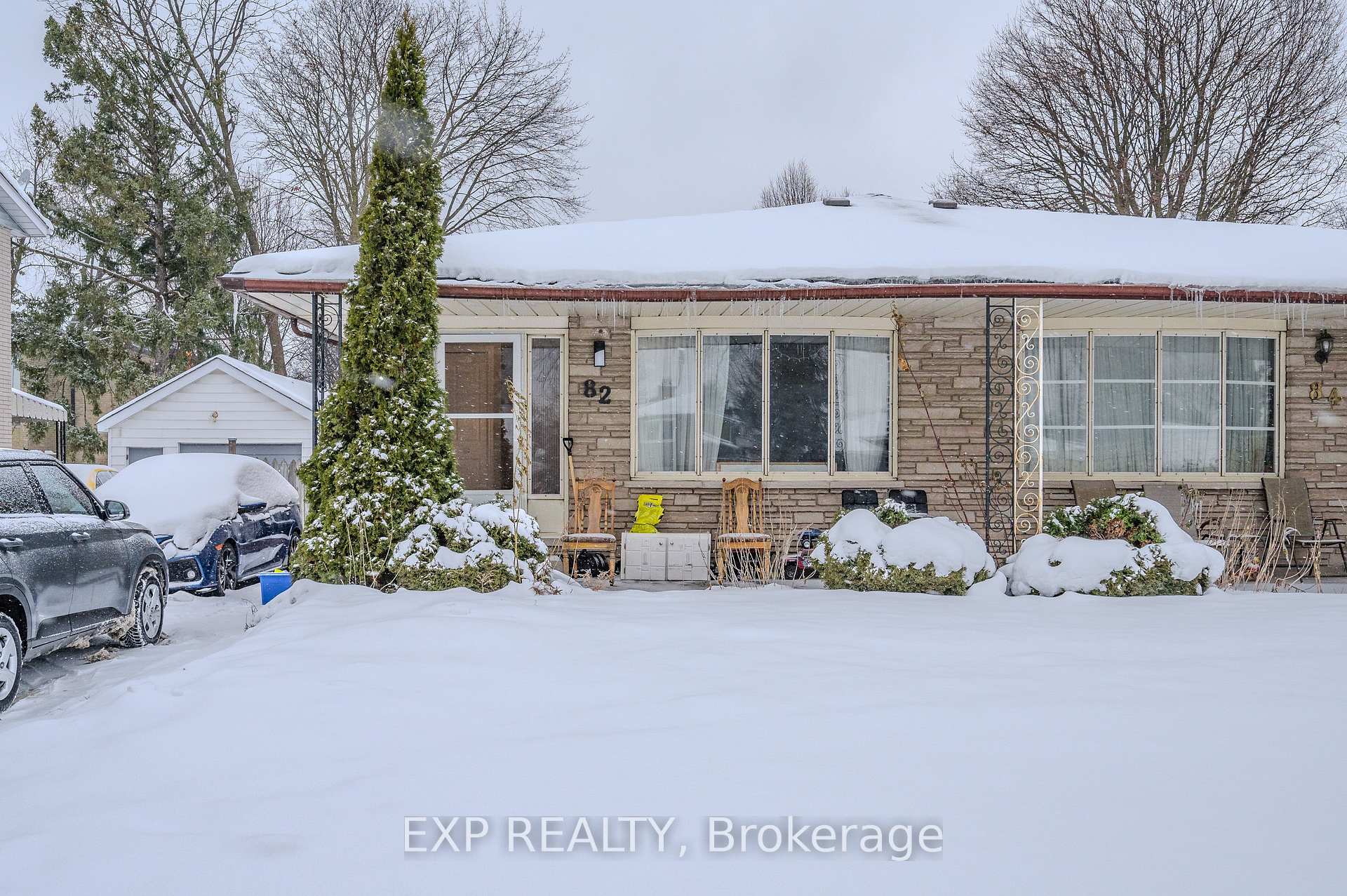 Photo 1 of 82 Conway Drive, Kitchener, Stanley Park — HOMEH