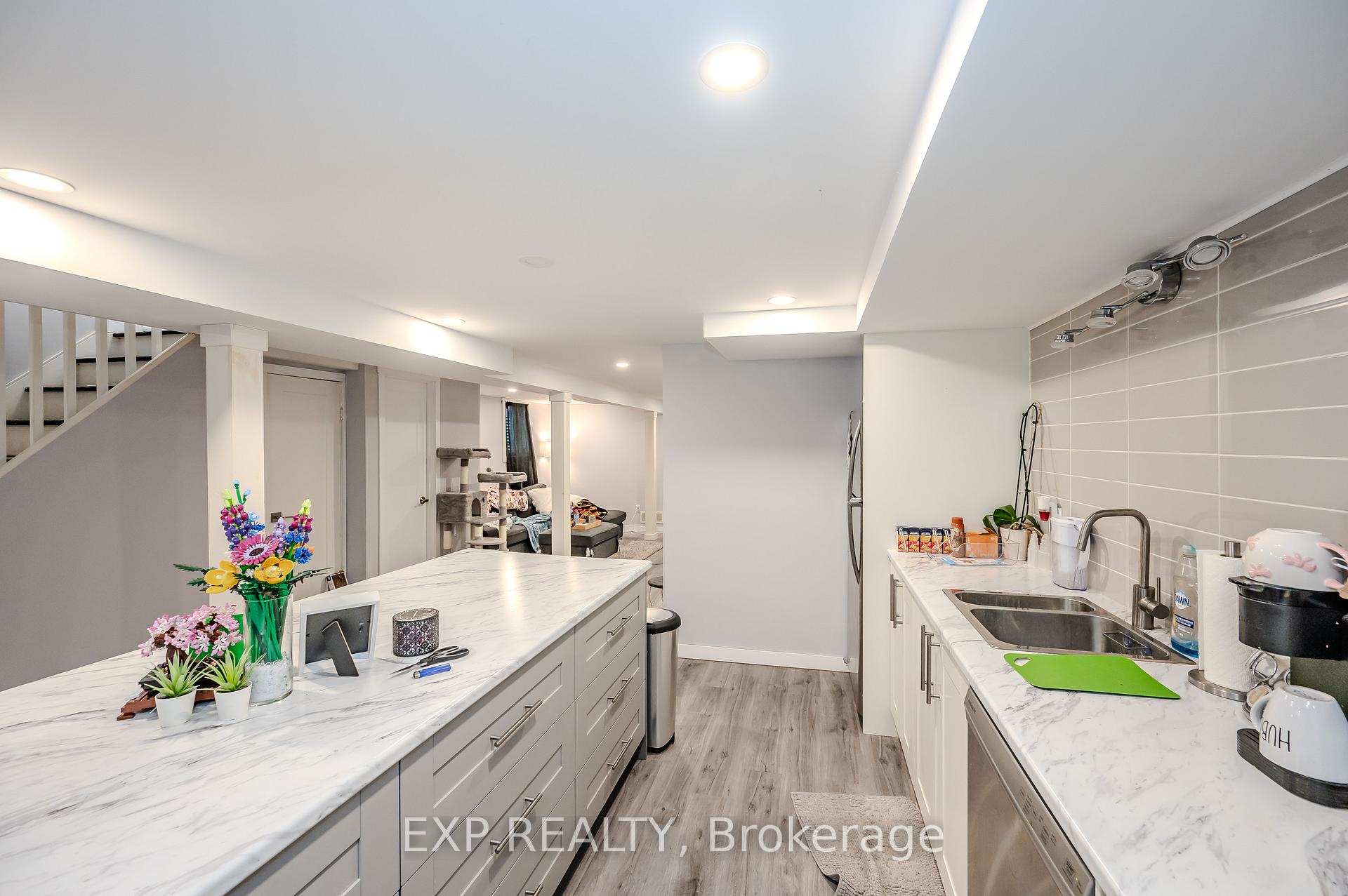 Photo 22 of 82 Conway Drive, Kitchener, Stanley Park — HOMEH