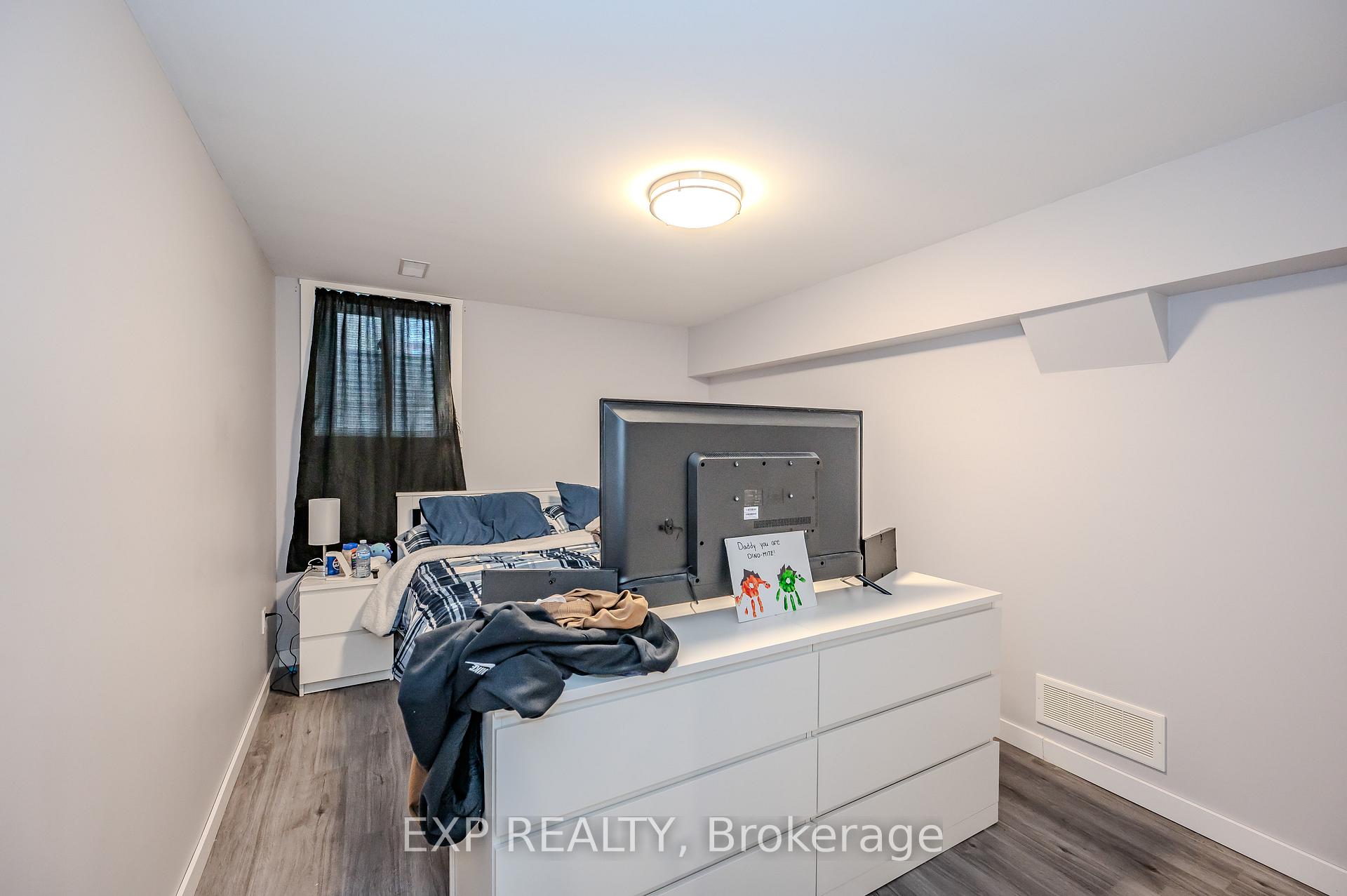 Photo 26 of 82 Conway Drive, Kitchener, Stanley Park — HOMEH
