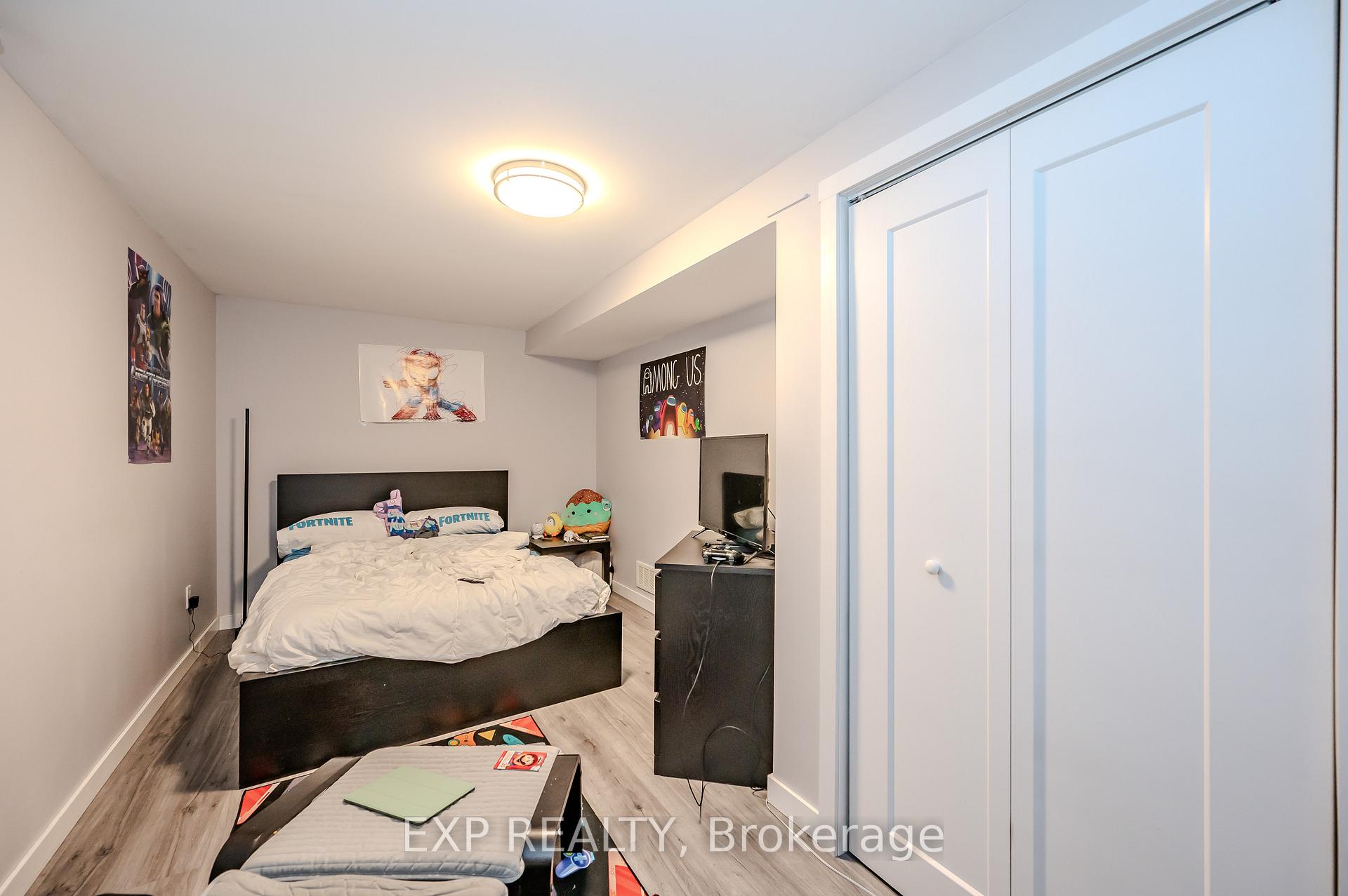 Photo 28 of 82 Conway Drive, Kitchener, Stanley Park — HOMEH