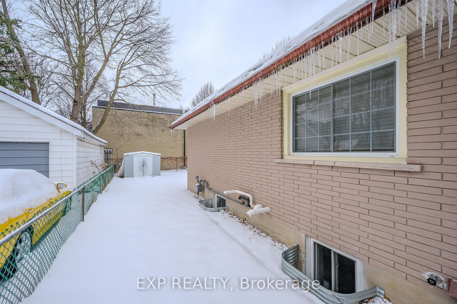 Photo 30 of 82 Conway Drive, Kitchener, Stanley Park — HOMEH