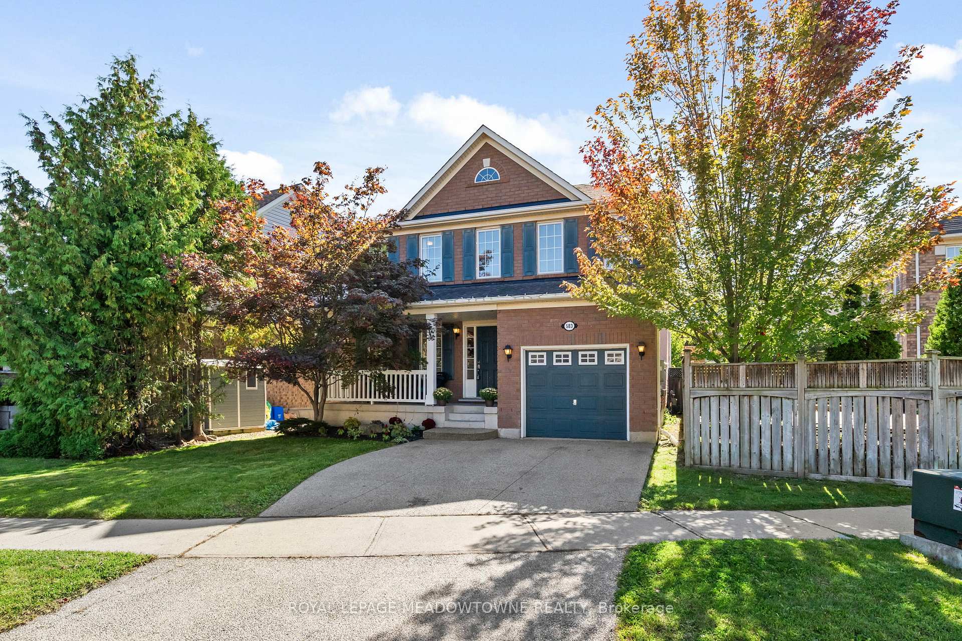 Photo 4 of 583 Caverhill Crescent, Milton, Clarke — HOMEH