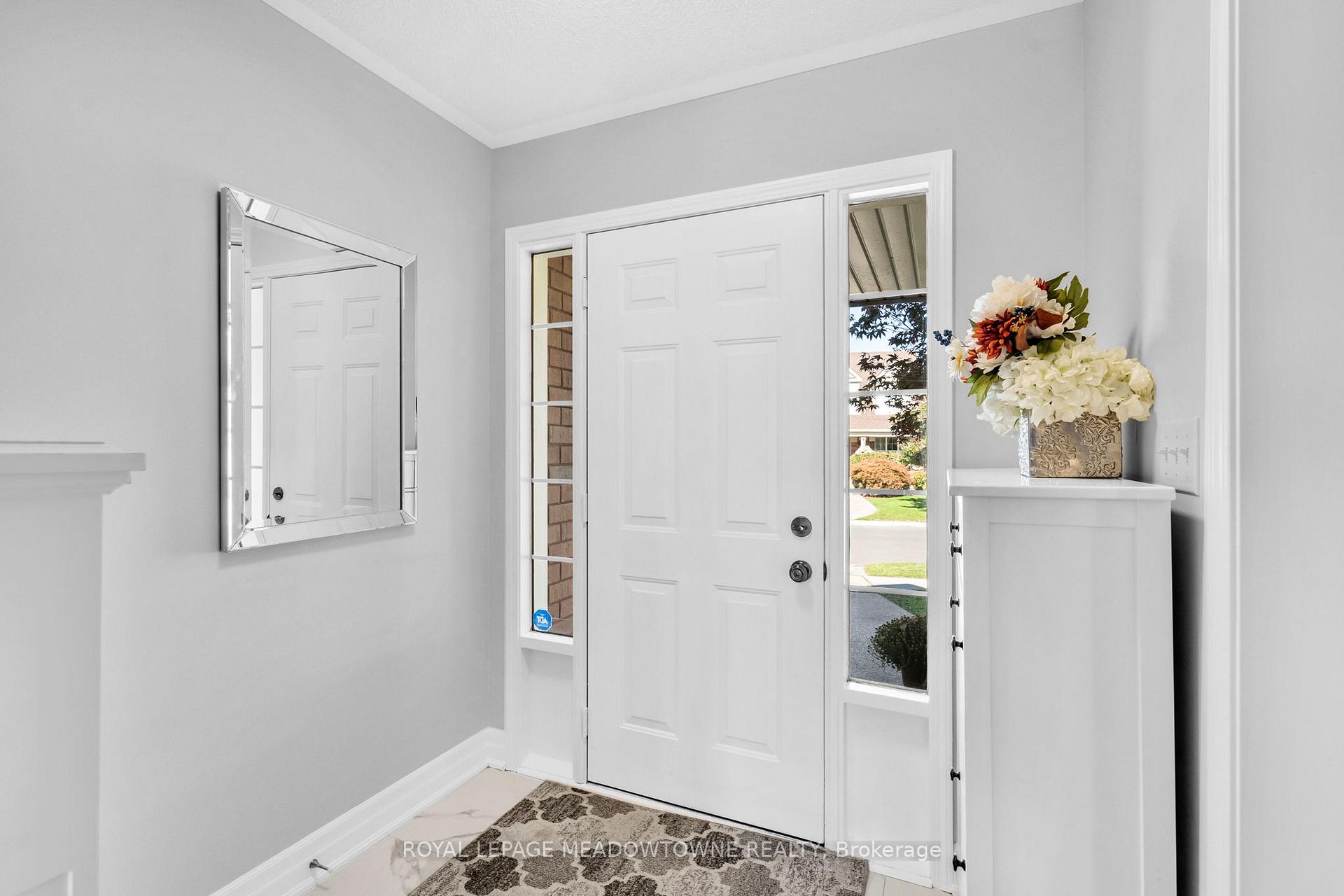 Photo 6 of 583 Caverhill Crescent, Milton, Clarke — HOMEH