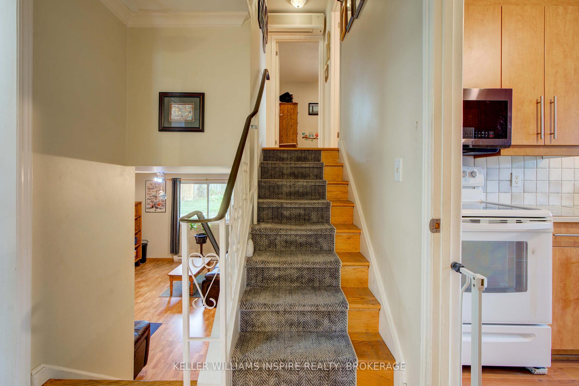Photo 17 of 660 Fleet Street, Kingston, South of Taylor-Kidd Blvd — HOMEH