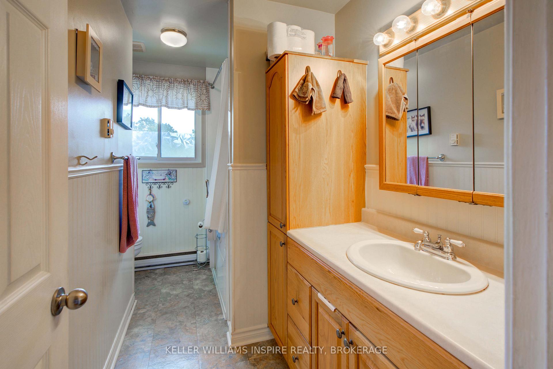 Photo 19 of 660 Fleet Street, Kingston, South of Taylor-Kidd Blvd — HOMEH