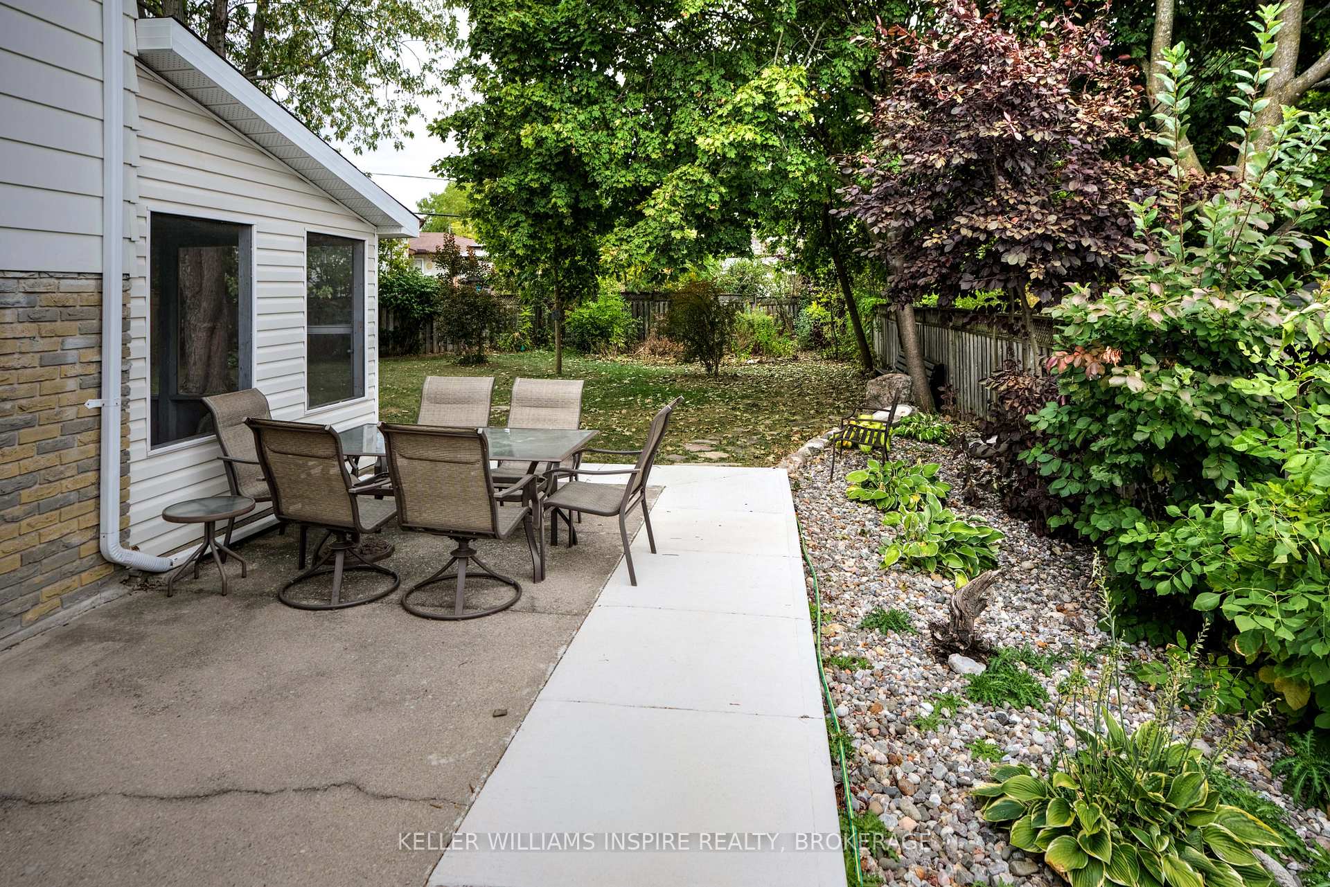 Photo 35 of 660 Fleet Street, Kingston, South of Taylor-Kidd Blvd — HOMEH