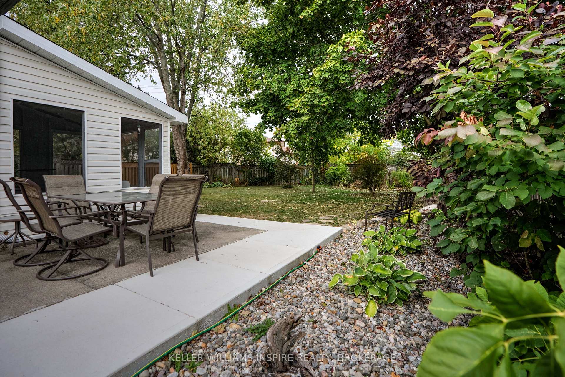 Photo 36 of 660 Fleet Street, Kingston, South of Taylor-Kidd Blvd — HOMEH