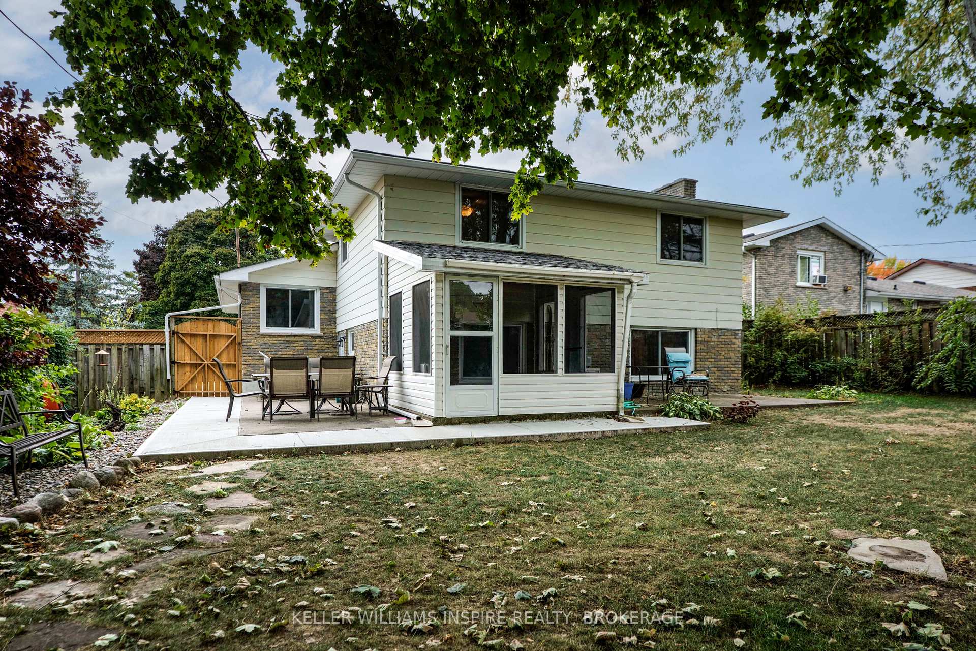 Photo 40 of 660 Fleet Street, Kingston, South of Taylor-Kidd Blvd — HOMEH