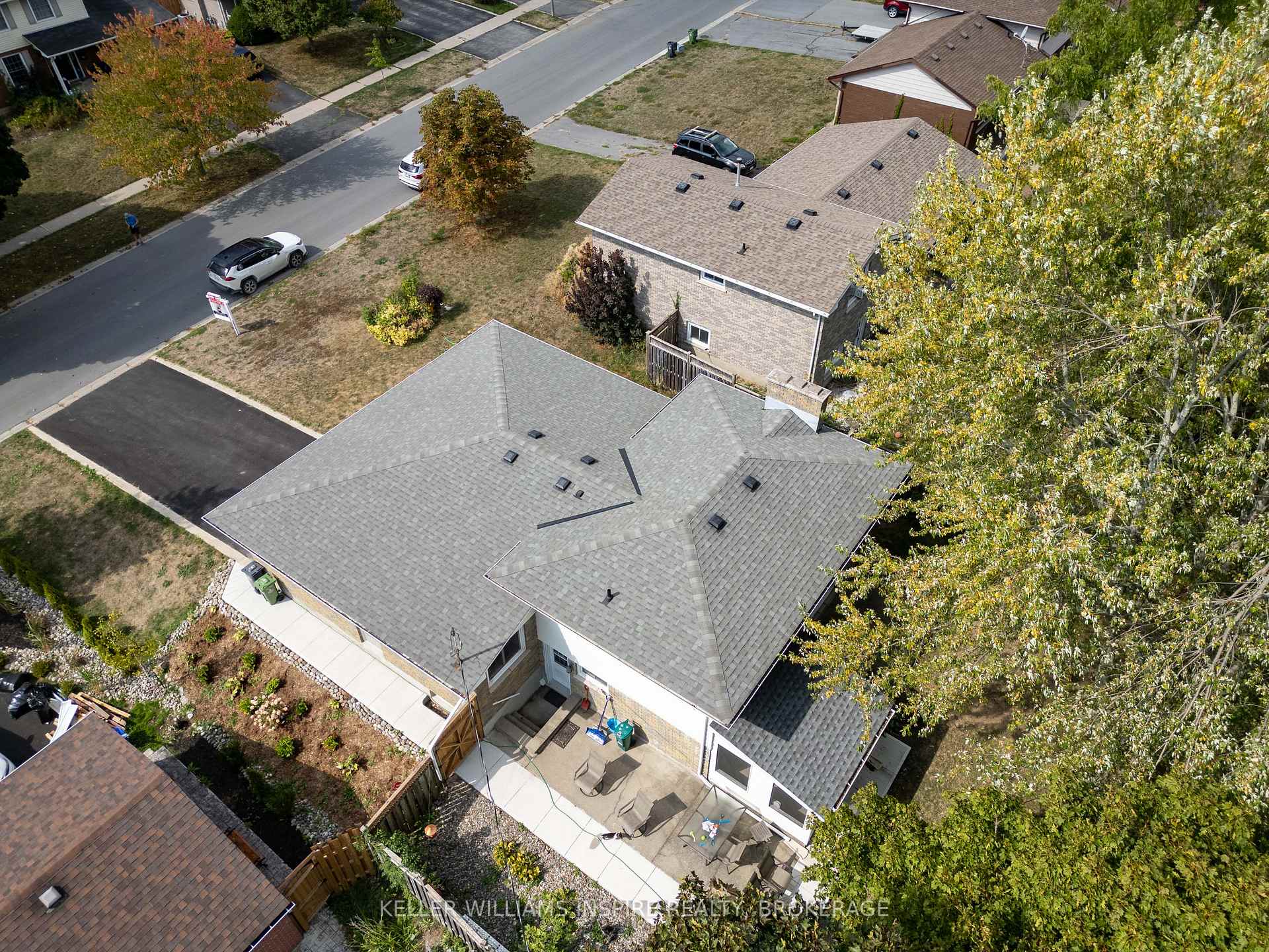 Photo 42 of 660 Fleet Street, Kingston, South of Taylor-Kidd Blvd — HOMEH