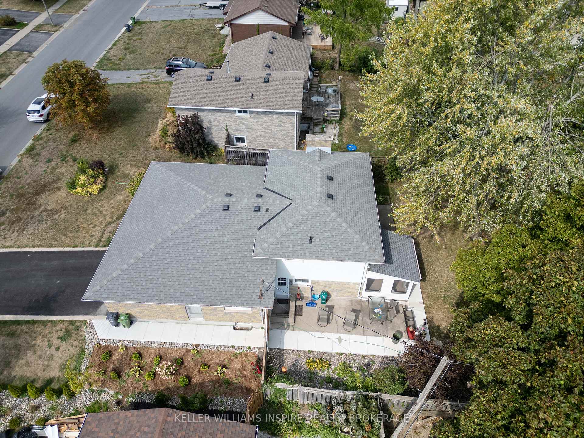 Photo 43 of 660 Fleet Street, Kingston, South of Taylor-Kidd Blvd — HOMEH