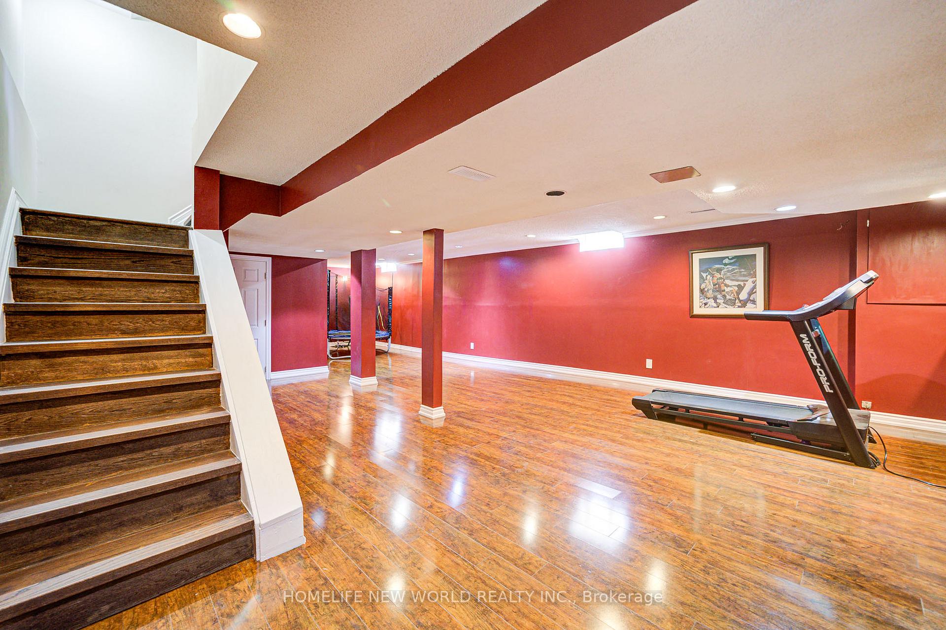 Photo 30 of 61 Olivewood Drive, Markham, Middlefield — HOMEH