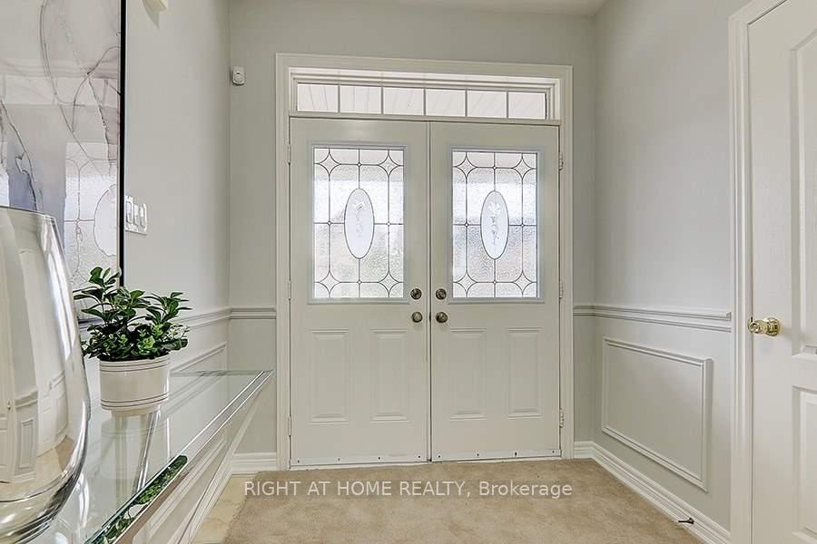 Photo 3 of 179 William Berczy Boulevard, Markham, Berczy — HOMEH