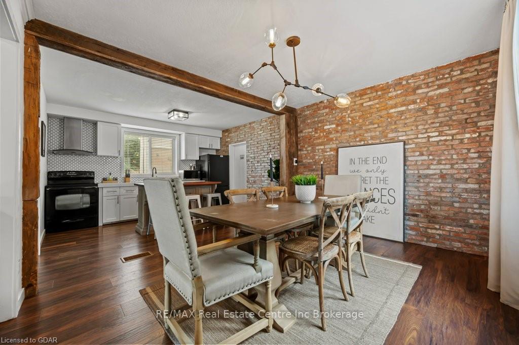 Photo 5 of 101 Charles Street E, Kitchener — HOMEH