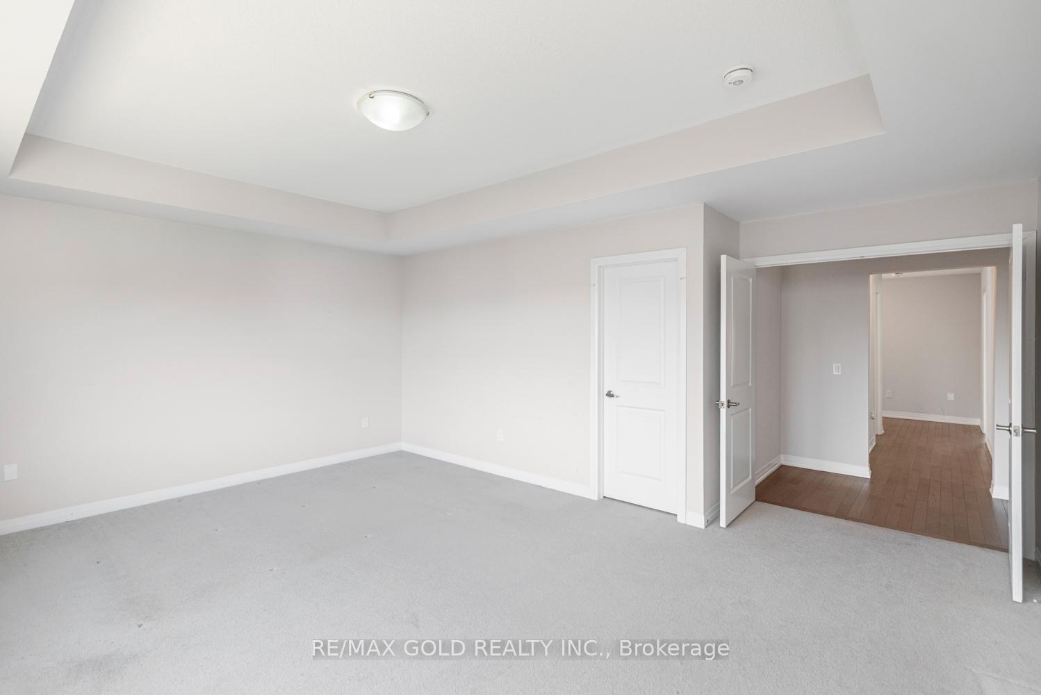 Photo 18 of 11 Yale Drive, Hamilton, Rural Glanbrook — HOMEH