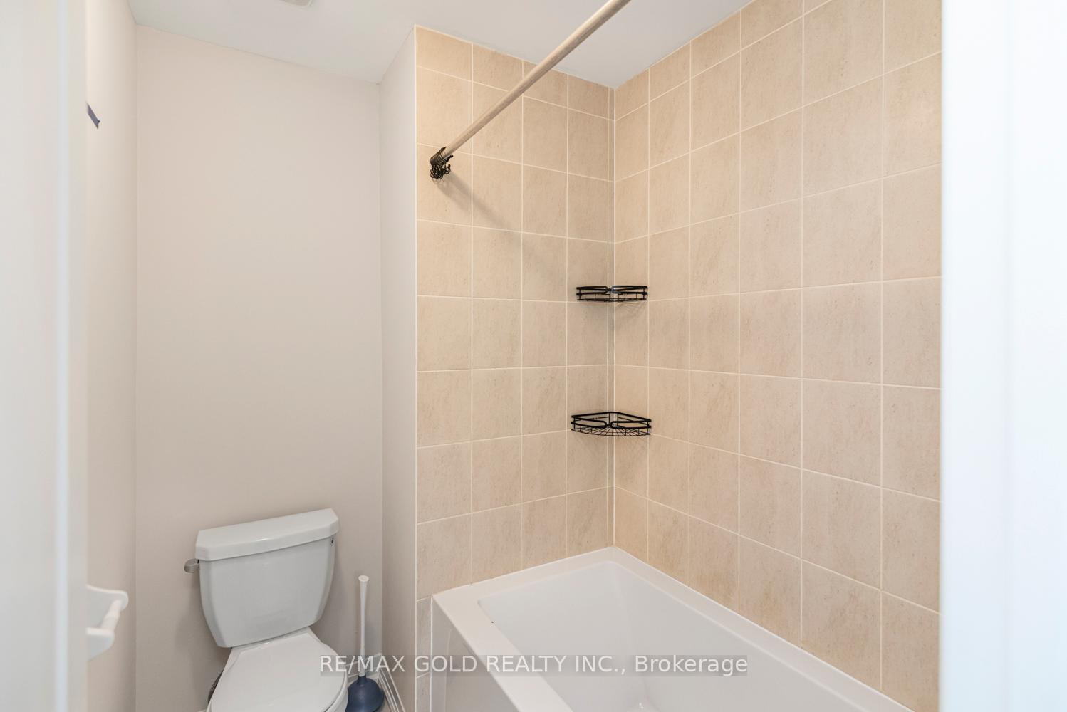 Photo 28 of 11 Yale Drive, Hamilton, Rural Glanbrook — HOMEH