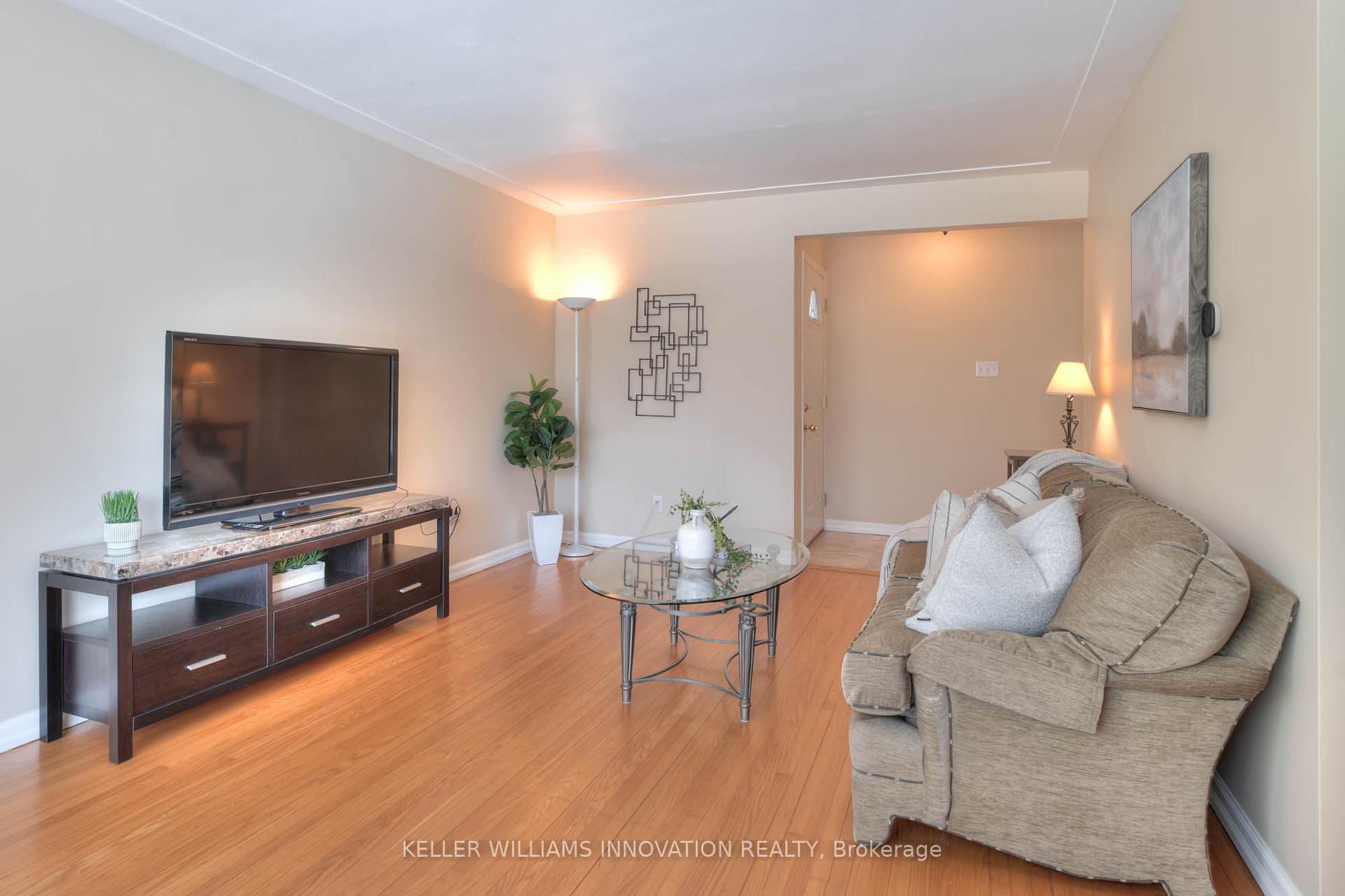 Photo 13 of 222 Ross Avenue, Kitchener — HOMEH