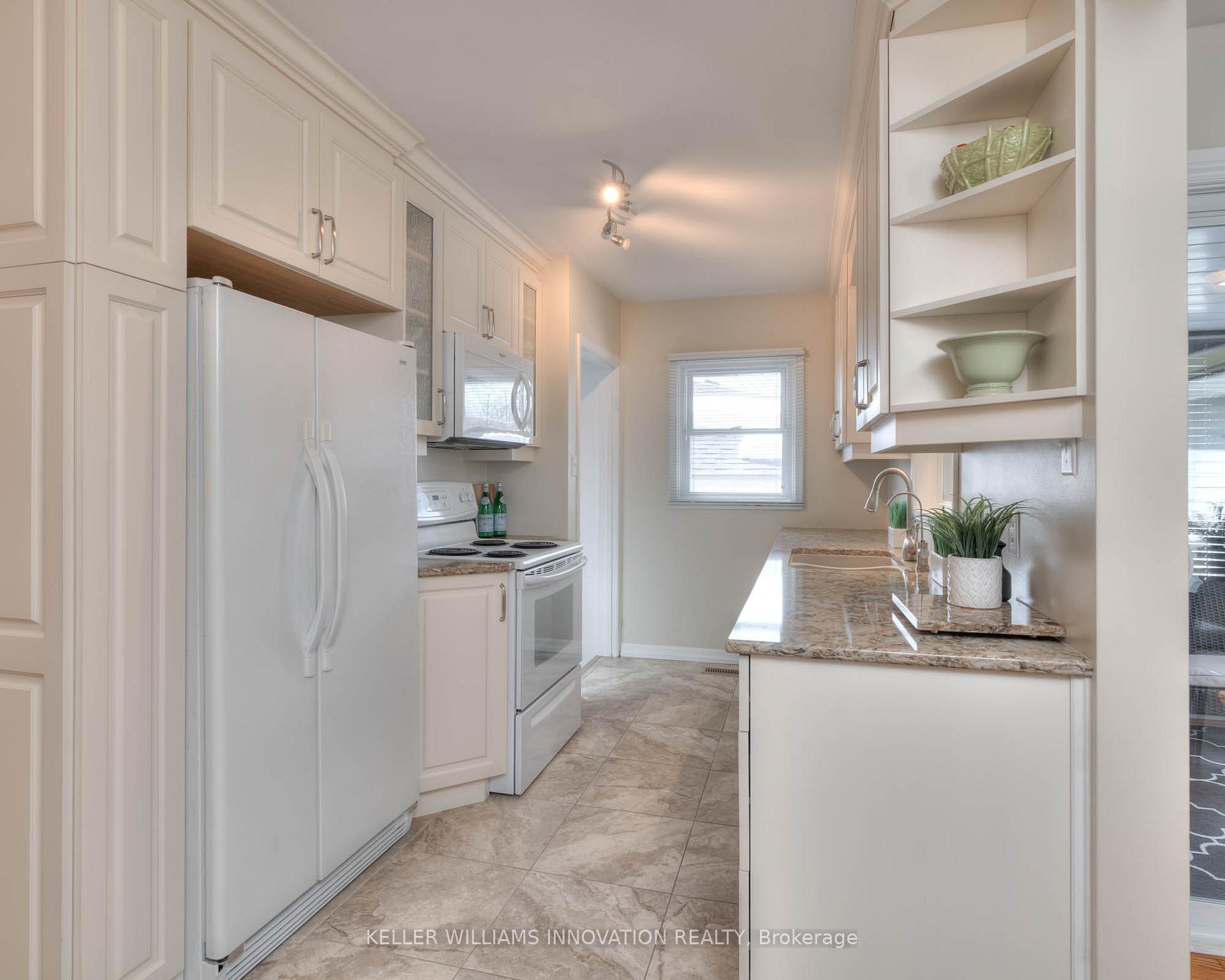 Photo 23 of 222 Ross Avenue, Kitchener — HOMEH