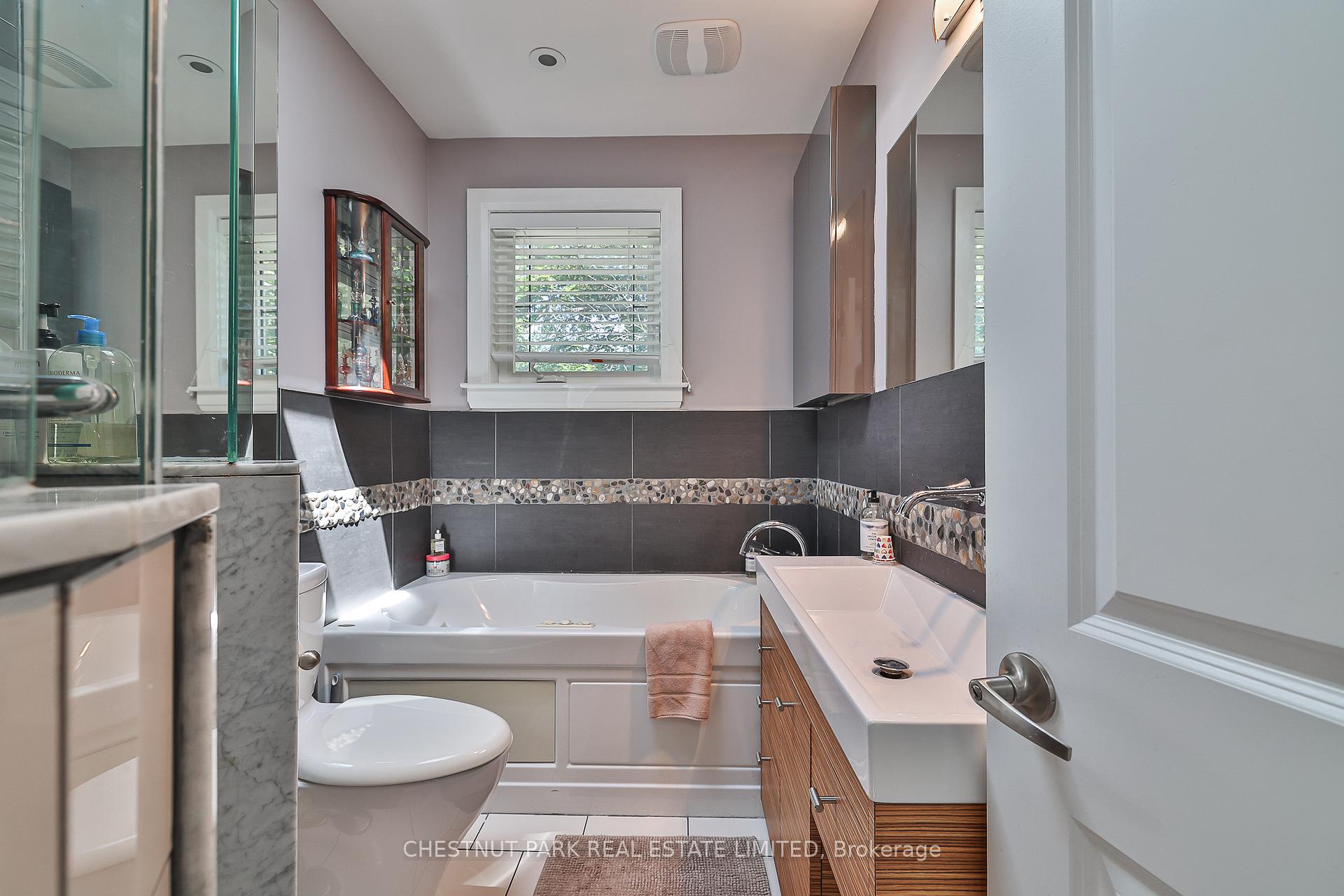 Photo 22 of 17 Arrowflight Drive, Markham, Bullock — HOMEH