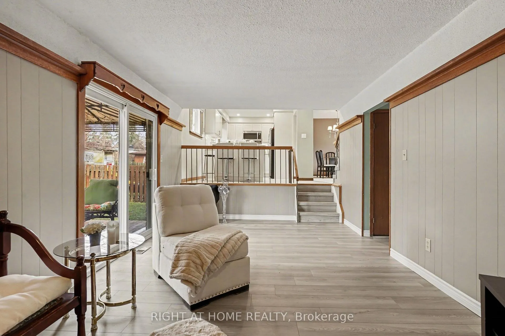 Photo 9 of 4 Falcon Court, Whitby, Blue Grass Meadows — HOMEH