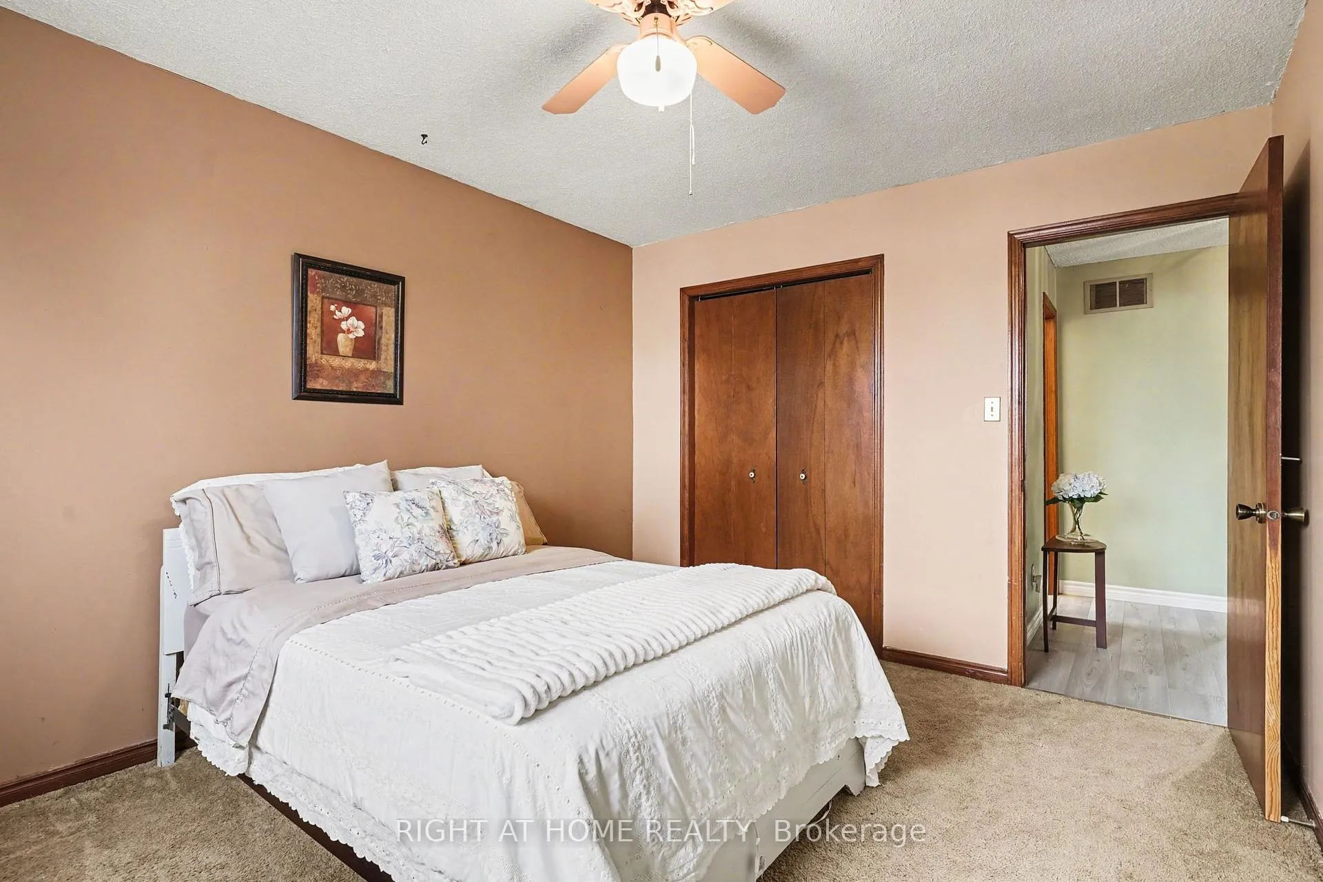 Photo 15 of 4 Falcon Court, Whitby, Blue Grass Meadows — HOMEH