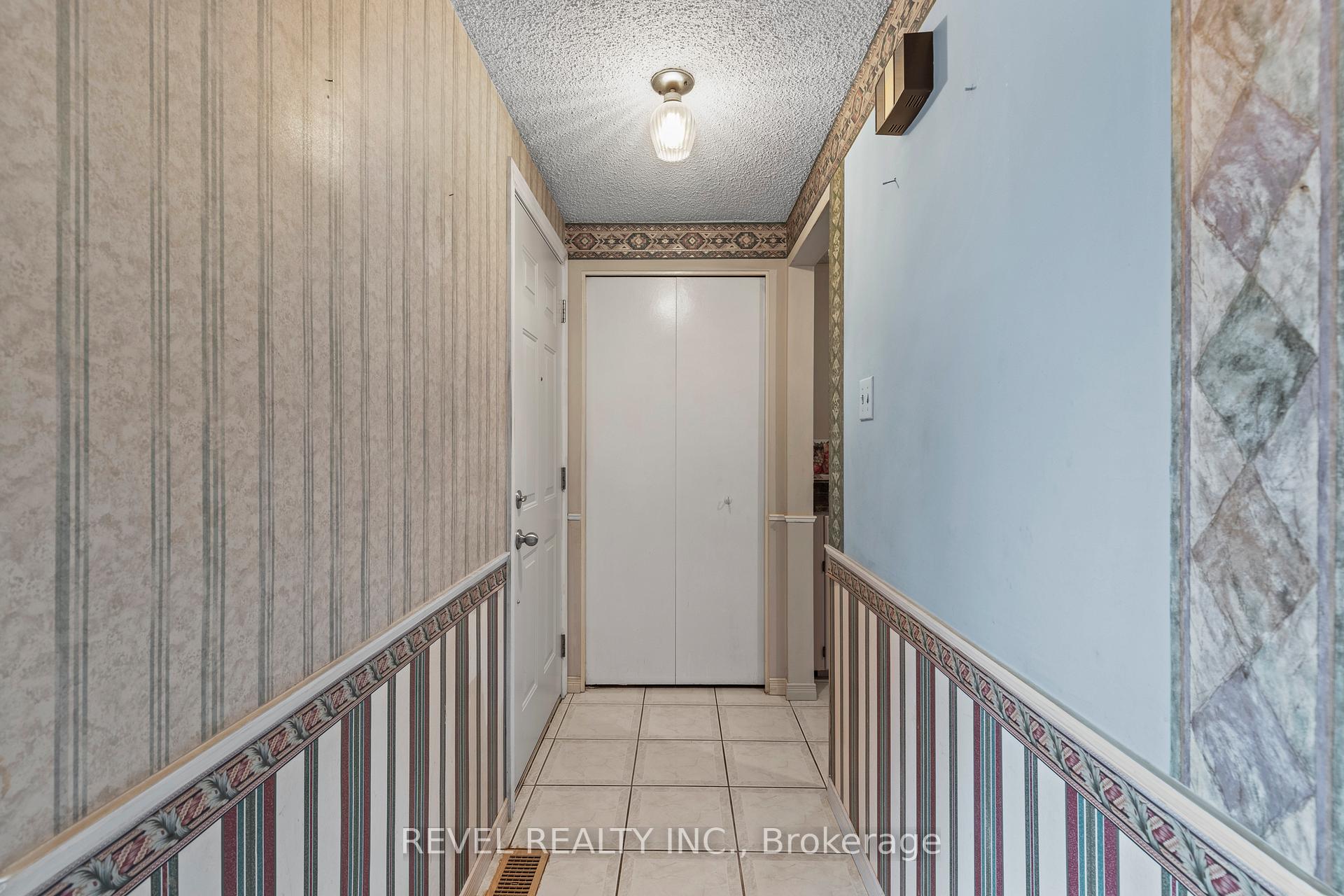 Photo 5 of 10 Barwood Crescent, Kitchener — HOMEH