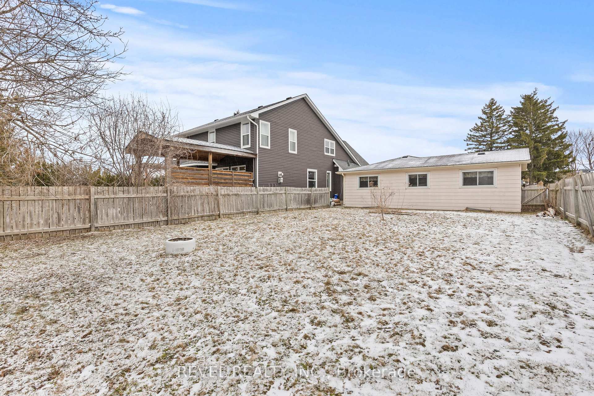 Photo 29 of 10 Barwood Crescent, Kitchener — HOMEH