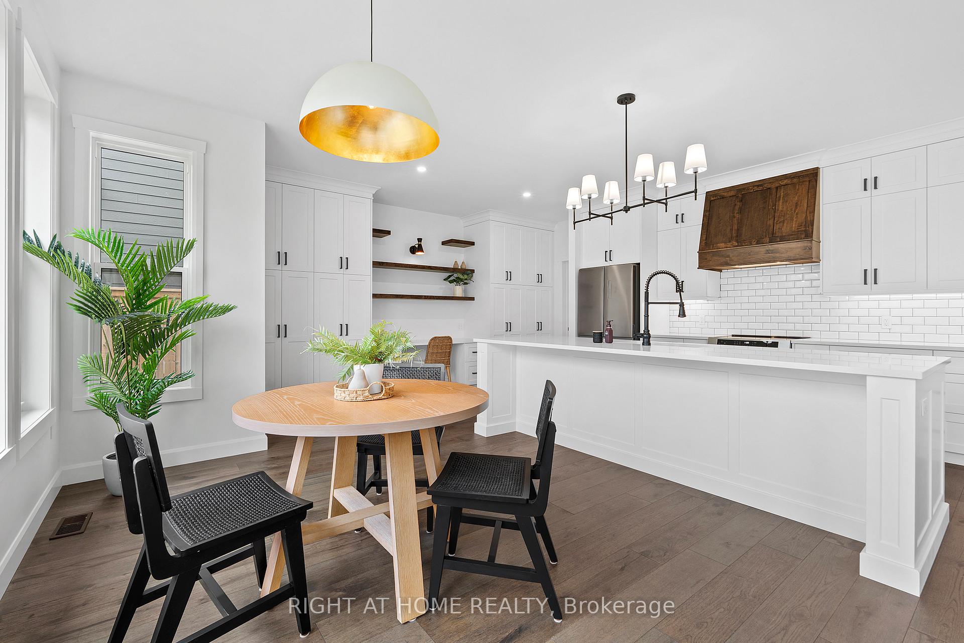 Photo 13 of 725 Squirrel Hill Drive, Kingston, City Northwest — HOMEH