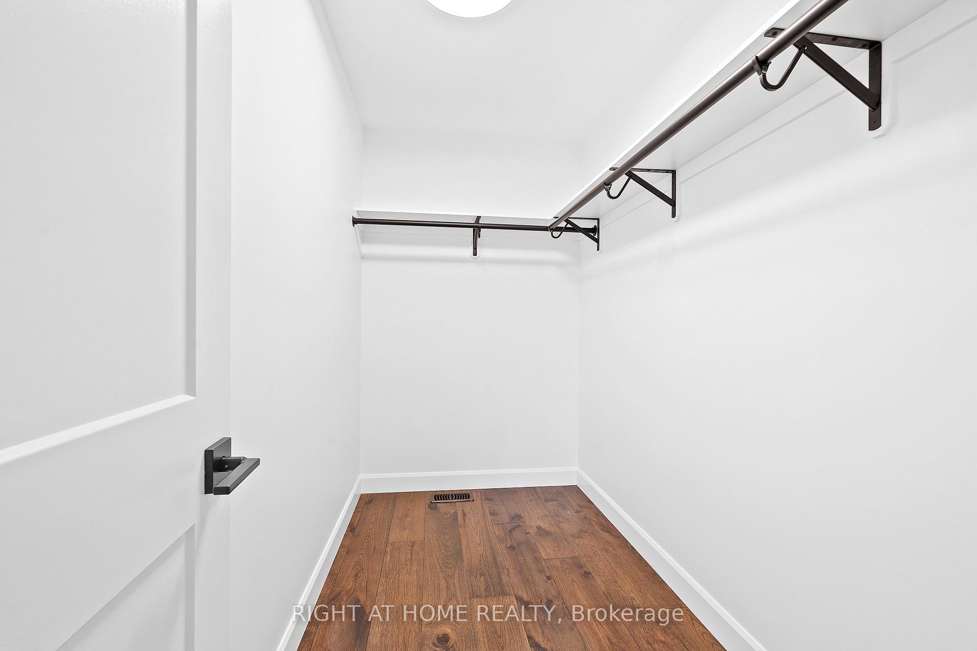 Photo 30 of 725 Squirrel Hill Drive, Kingston, City Northwest — HOMEH