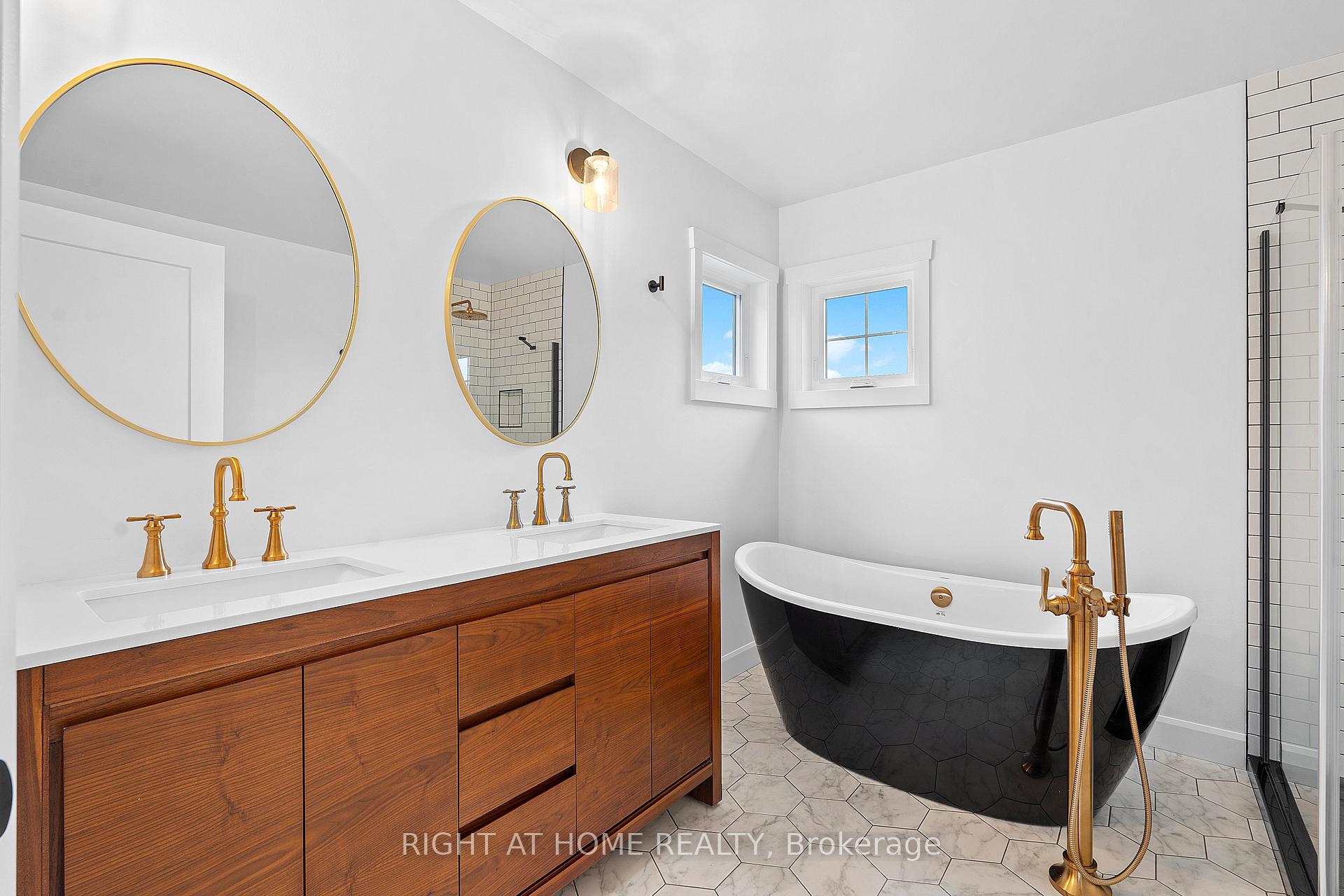 Photo 31 of 725 Squirrel Hill Drive, Kingston, City Northwest — HOMEH