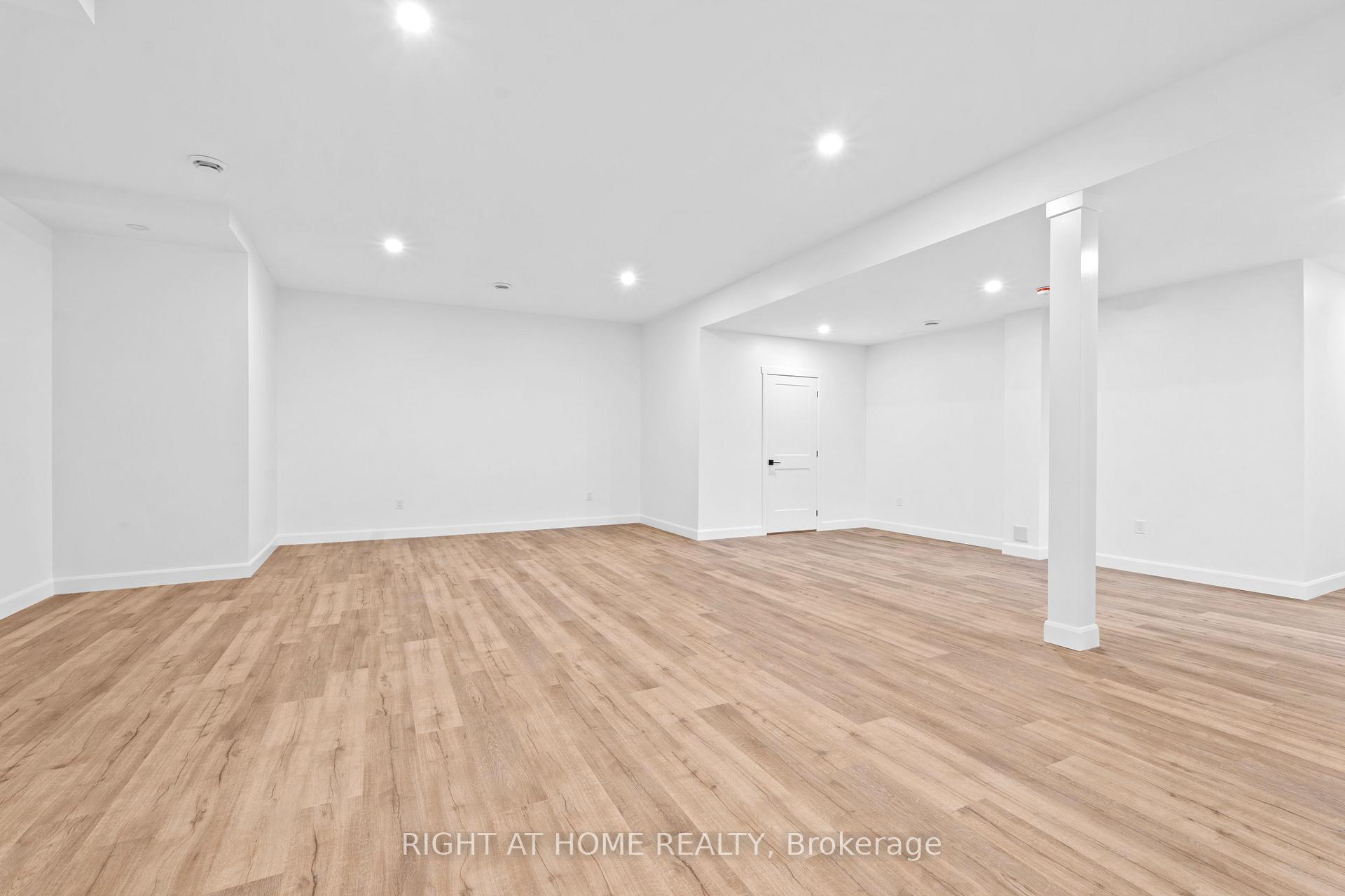 Photo 38 of 725 Squirrel Hill Drive, Kingston, City Northwest — HOMEH