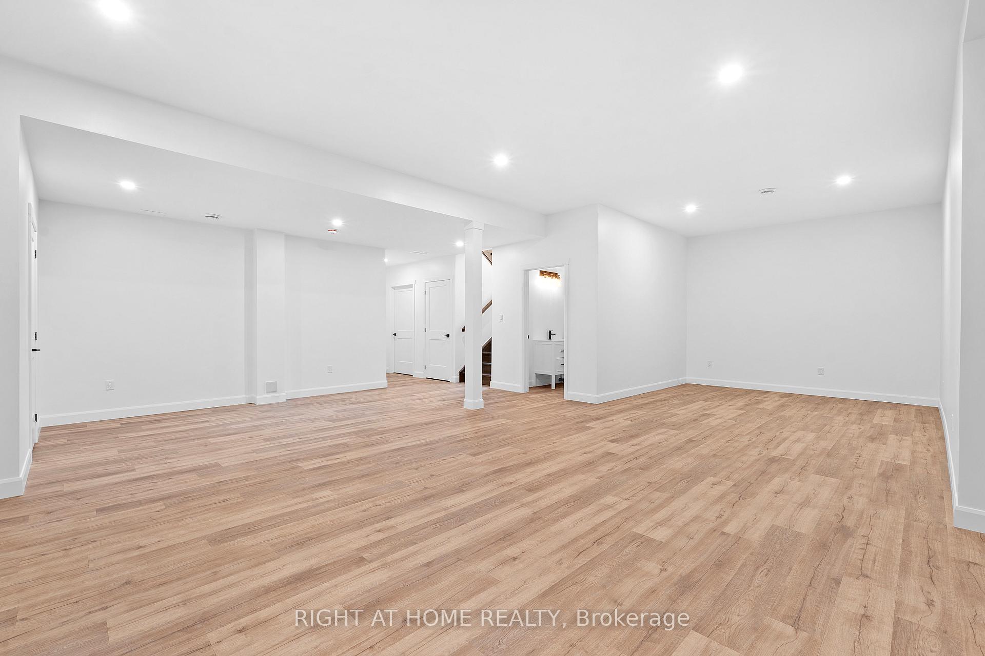 Photo 39 of 725 Squirrel Hill Drive, Kingston, City Northwest — HOMEH