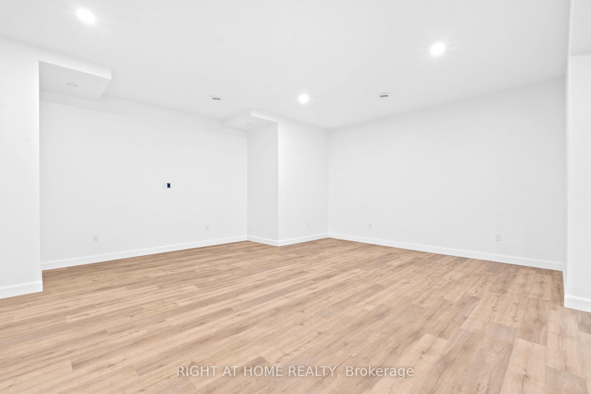 Photo 41 of 725 Squirrel Hill Drive, Kingston, City Northwest — HOMEH
